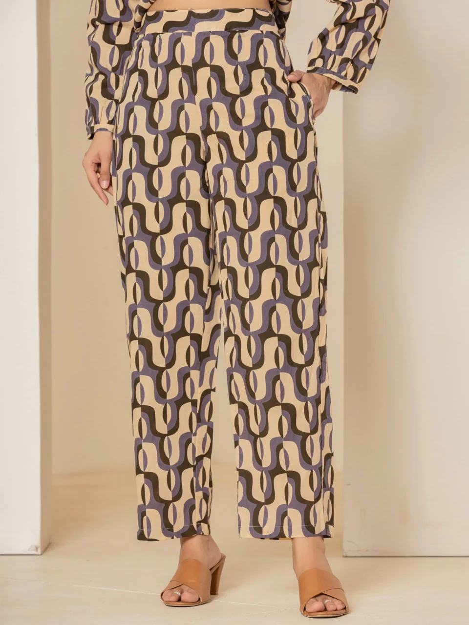Abstract Caramel Plum Dream Co-Ord Set - Image 12