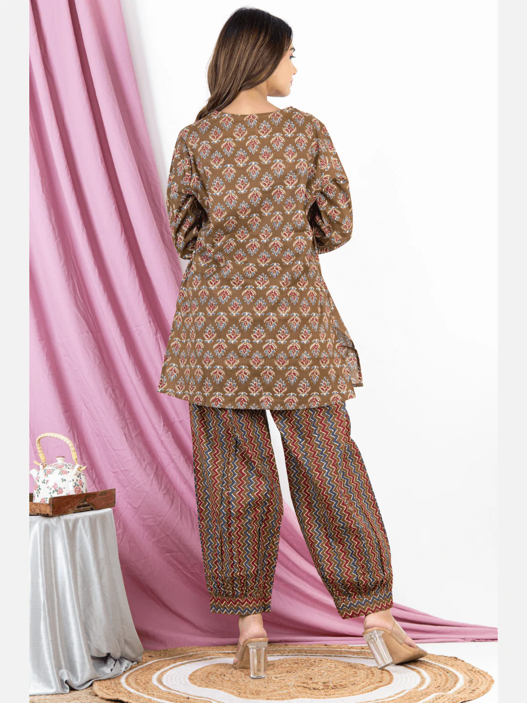 Bagru Brown V Neck Cotton Loungewear - Image 9