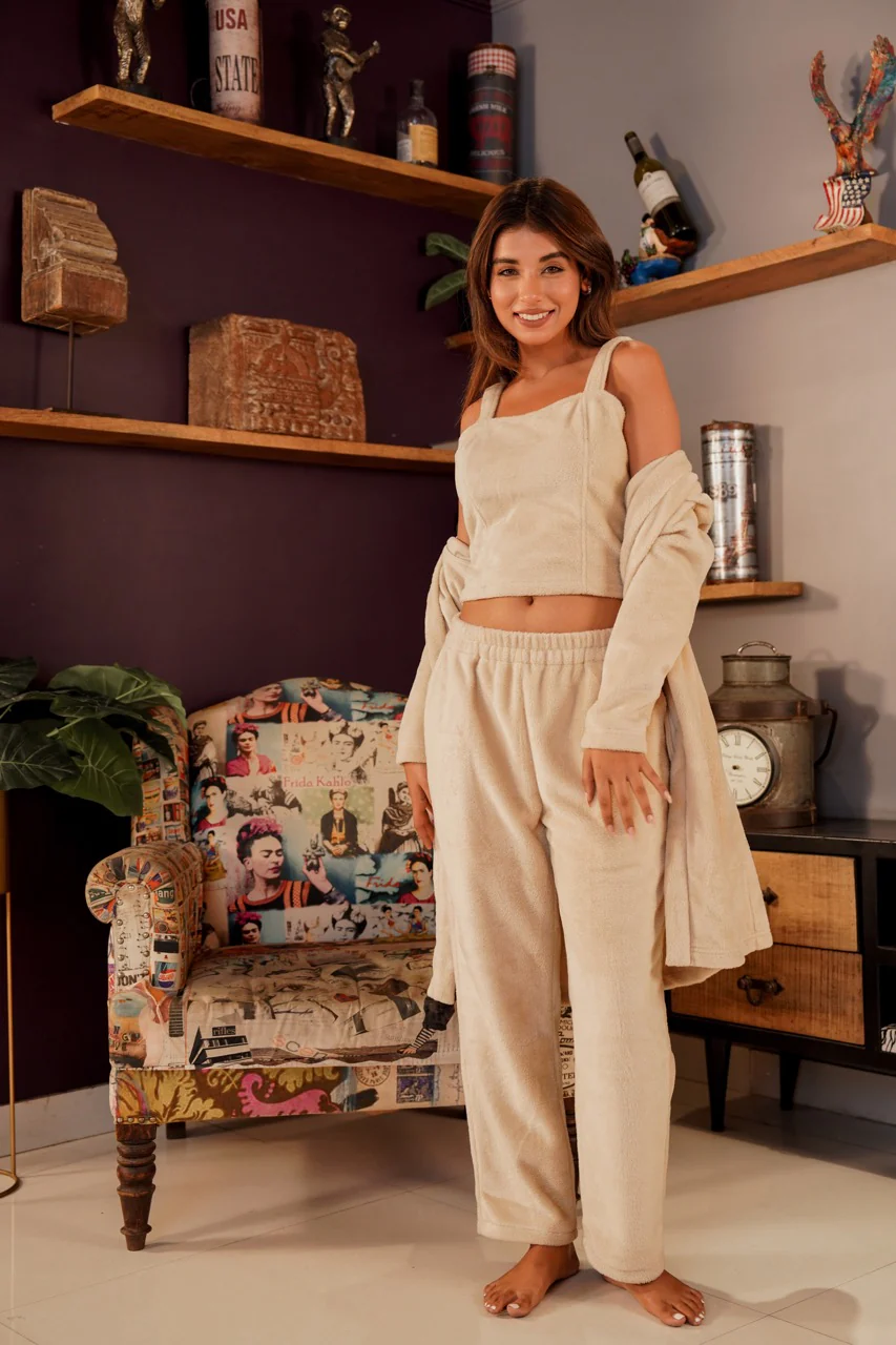 Beige Super Soft Woollen 3 Piece Set - Image 7