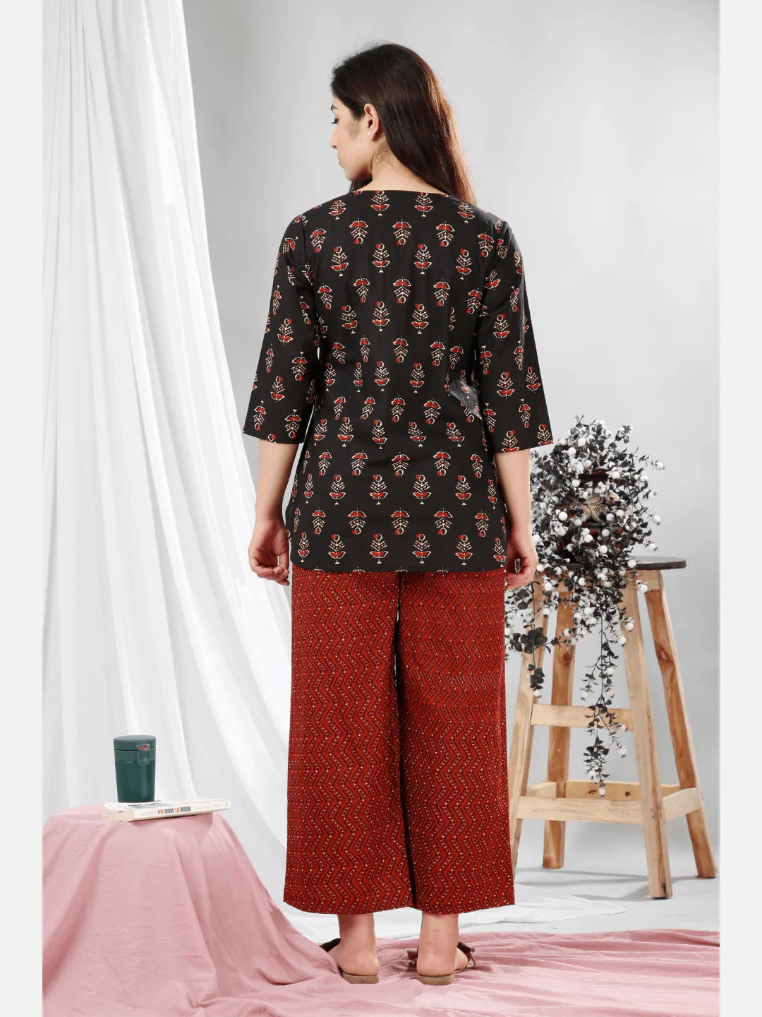 Black Hand Block Pure Cotton Lounge Wear - Image 6