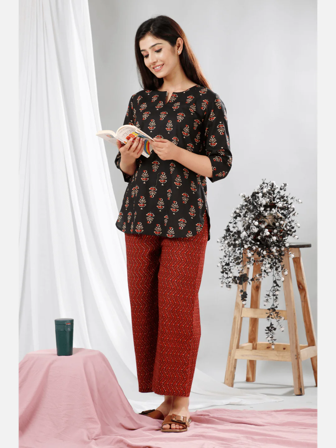 Black Hand Block Pure Cotton Lounge Wear - Image 9