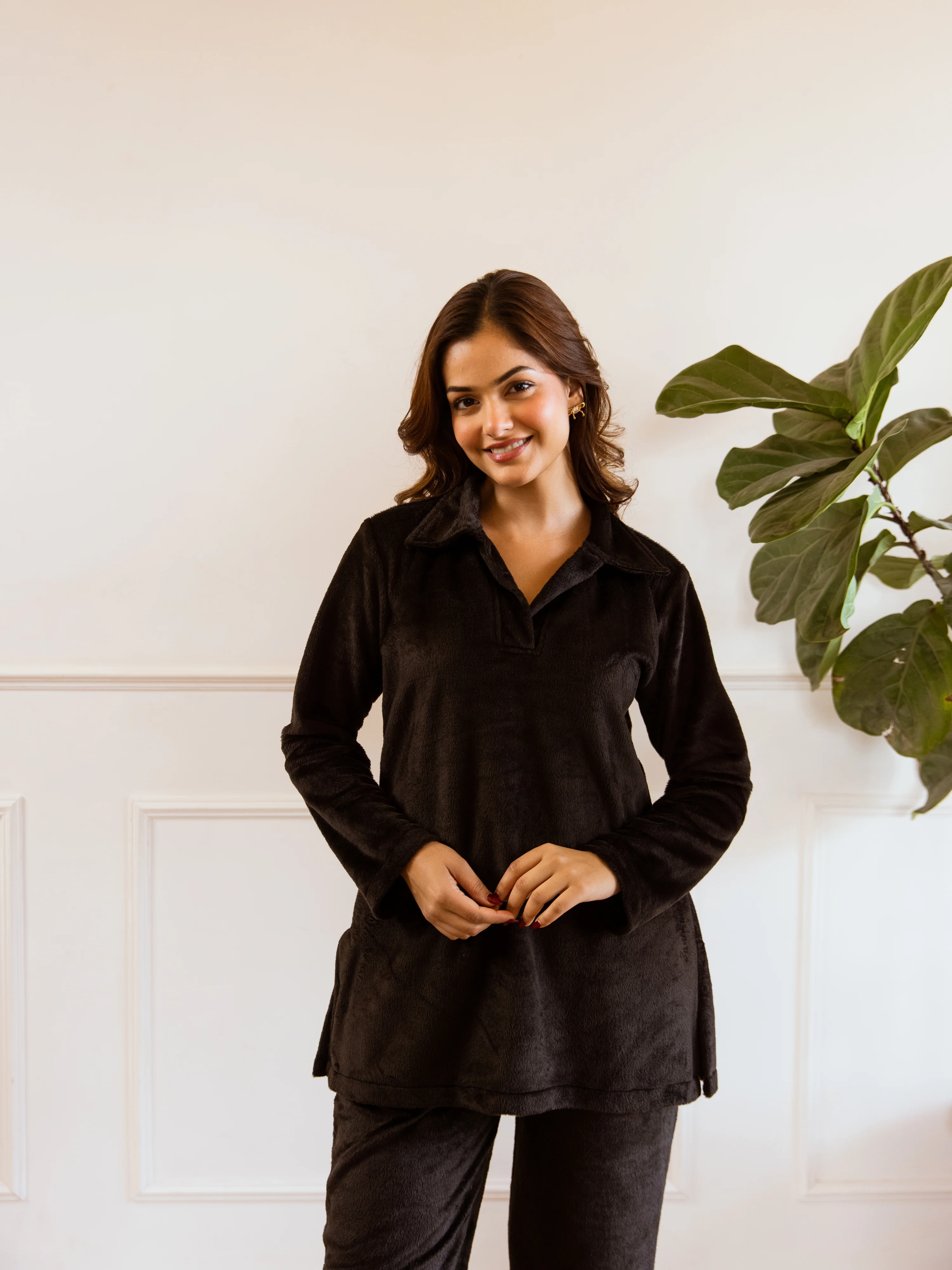 Black Super Soft Woollen Collar Set - Image 10