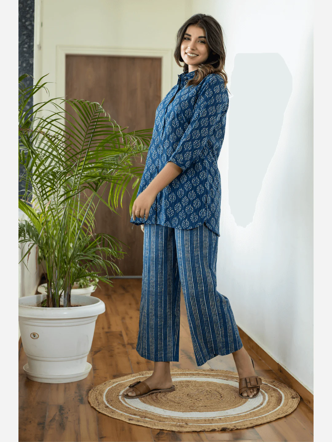 Stripe Patti Collared Cotton Loungewear - Image 7
