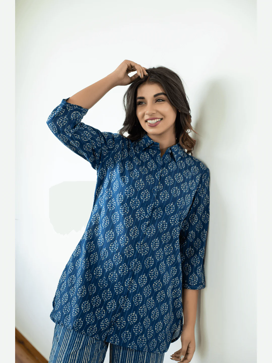 Stripe Patti Collared Cotton Loungewear - Image 8