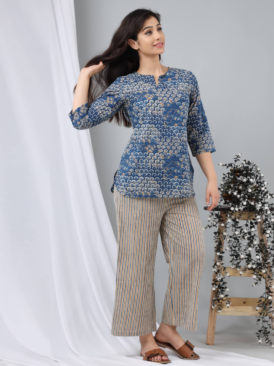 Indigo/Beige Pure Cotton Lounge Wear - Image 2