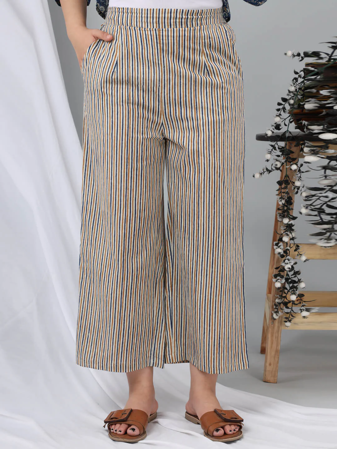 Indigo/Beige Pure Cotton Lounge Wear - Image 5