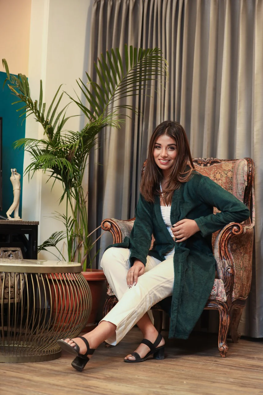 Casual Comfy super soft Emerald Green Woollen Shrug - Image 7