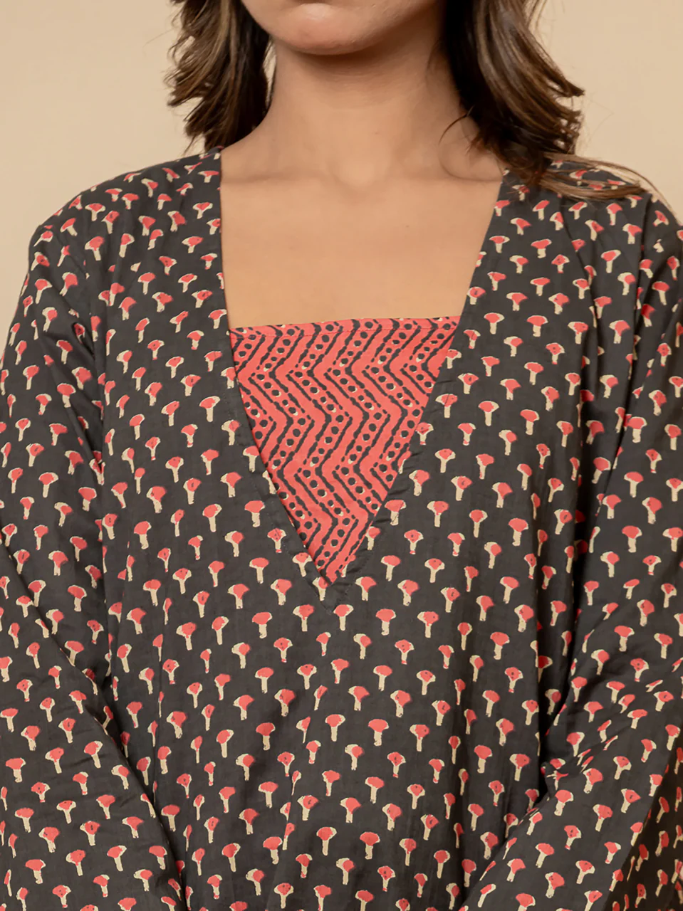 Cosmic coal crimson block print 3 - piece Pure Cotton set - Image 6
