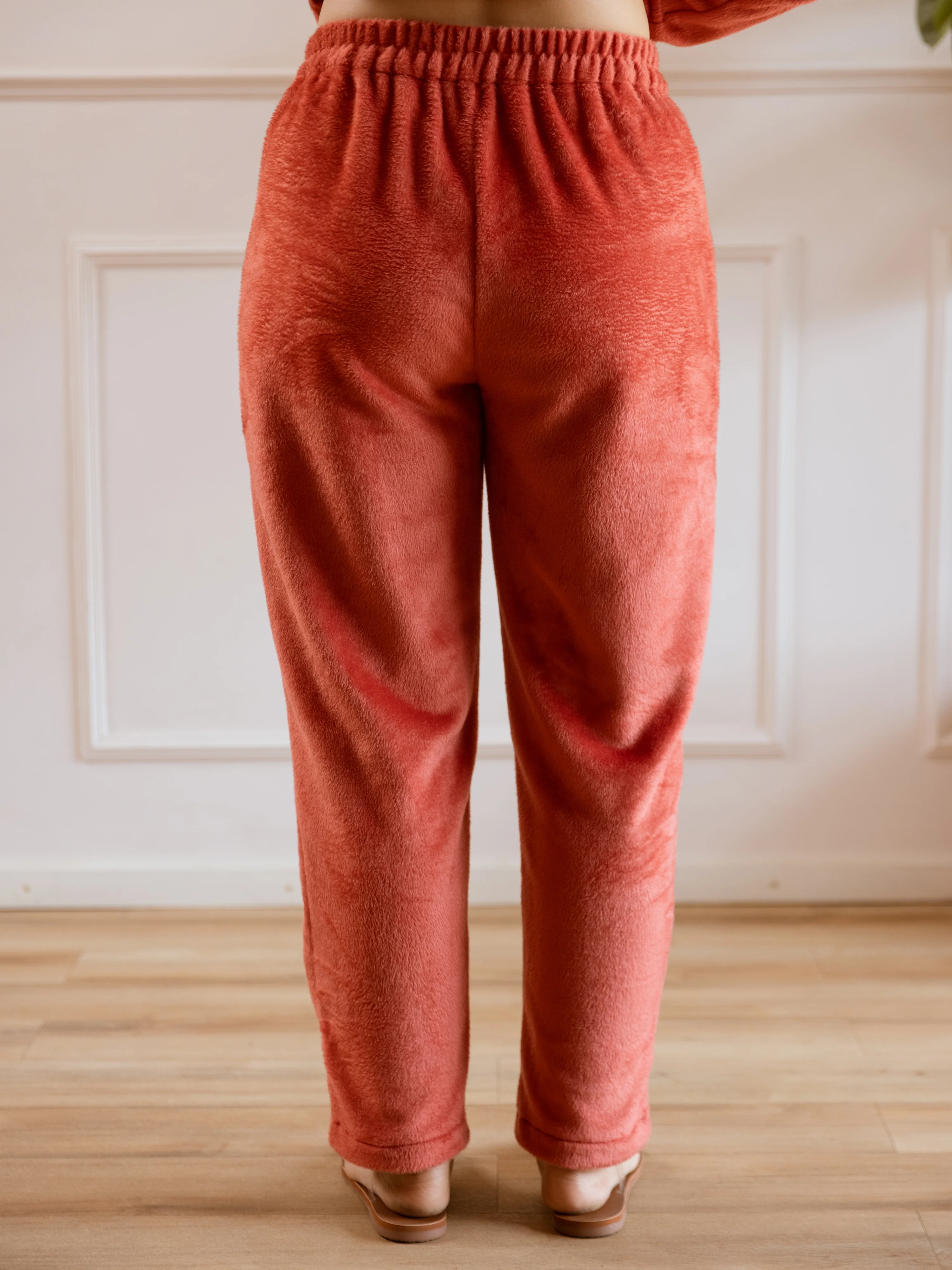 Cross Neck Super Soft Rust Woollen Set - Image 10