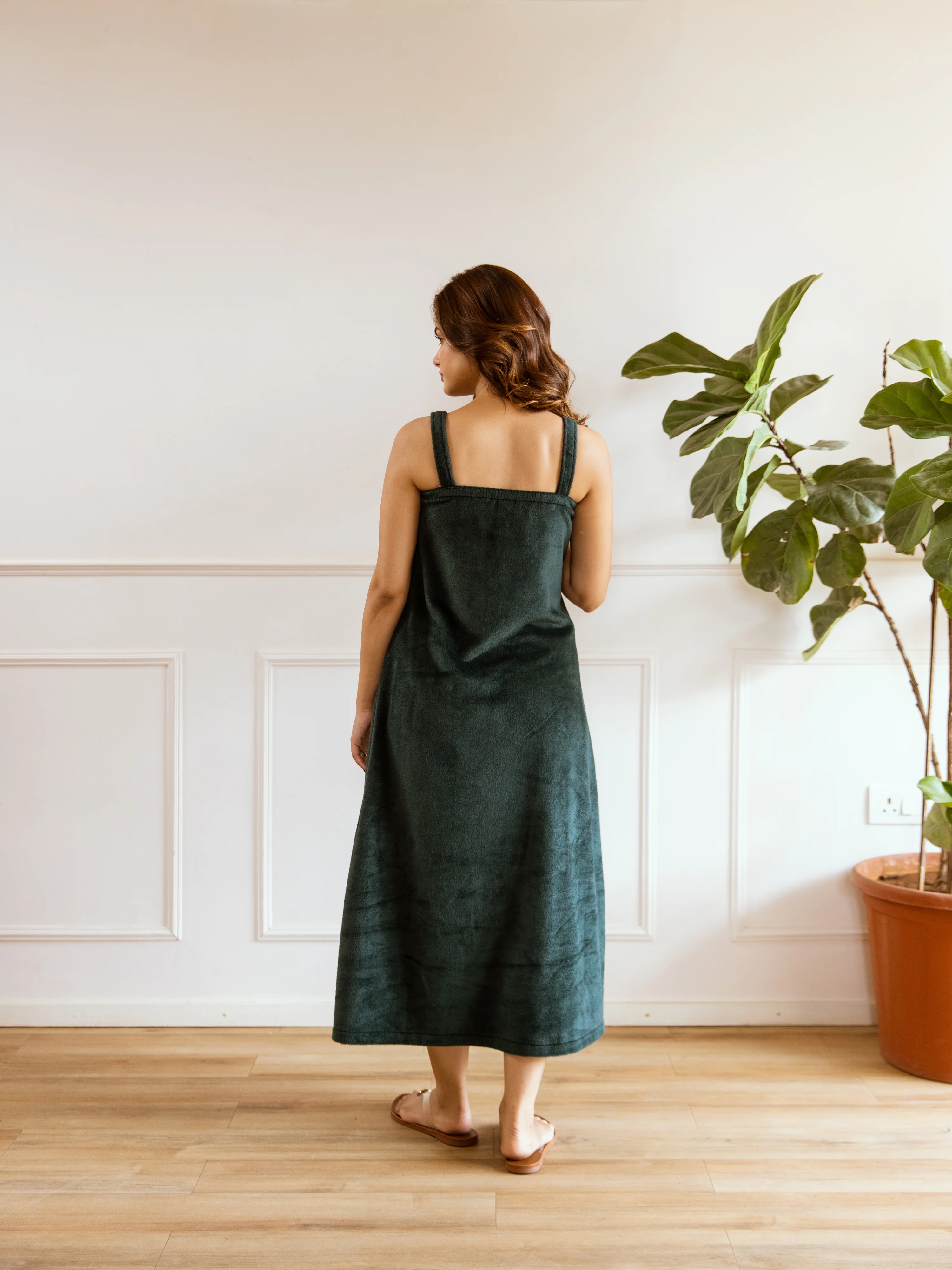 Emerald Super Soft Woollen Maxi & Shrug Set - Image 4