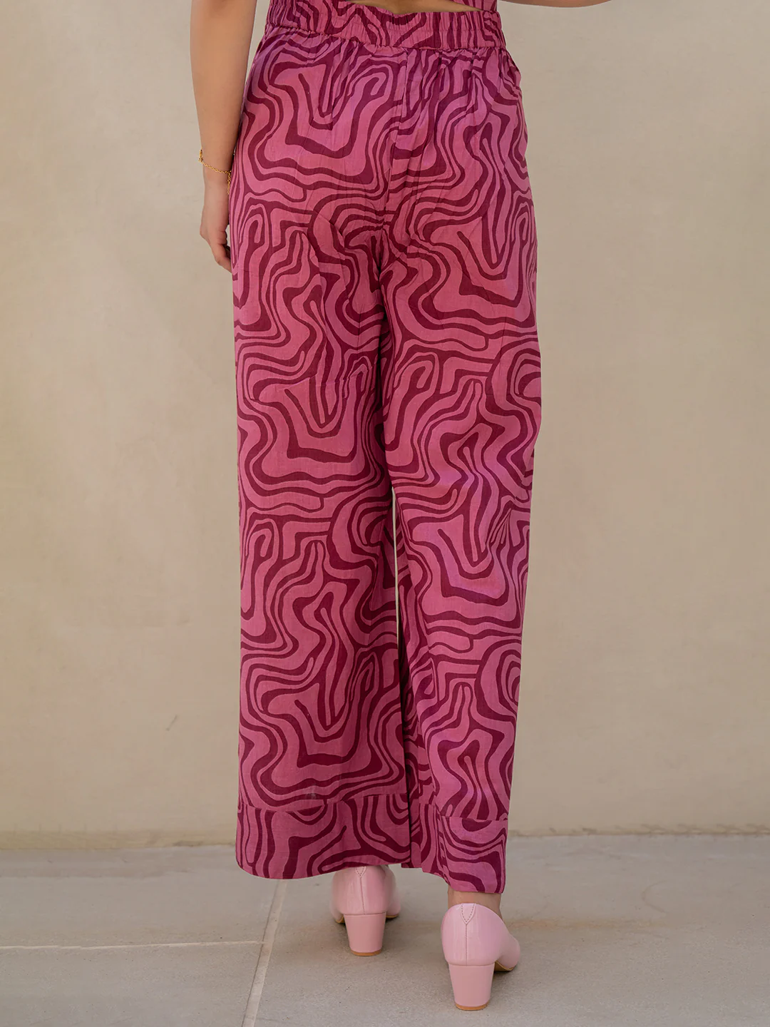 Fluid Wave Mulberry Haze Magenta Co-Ord Set - Image 5