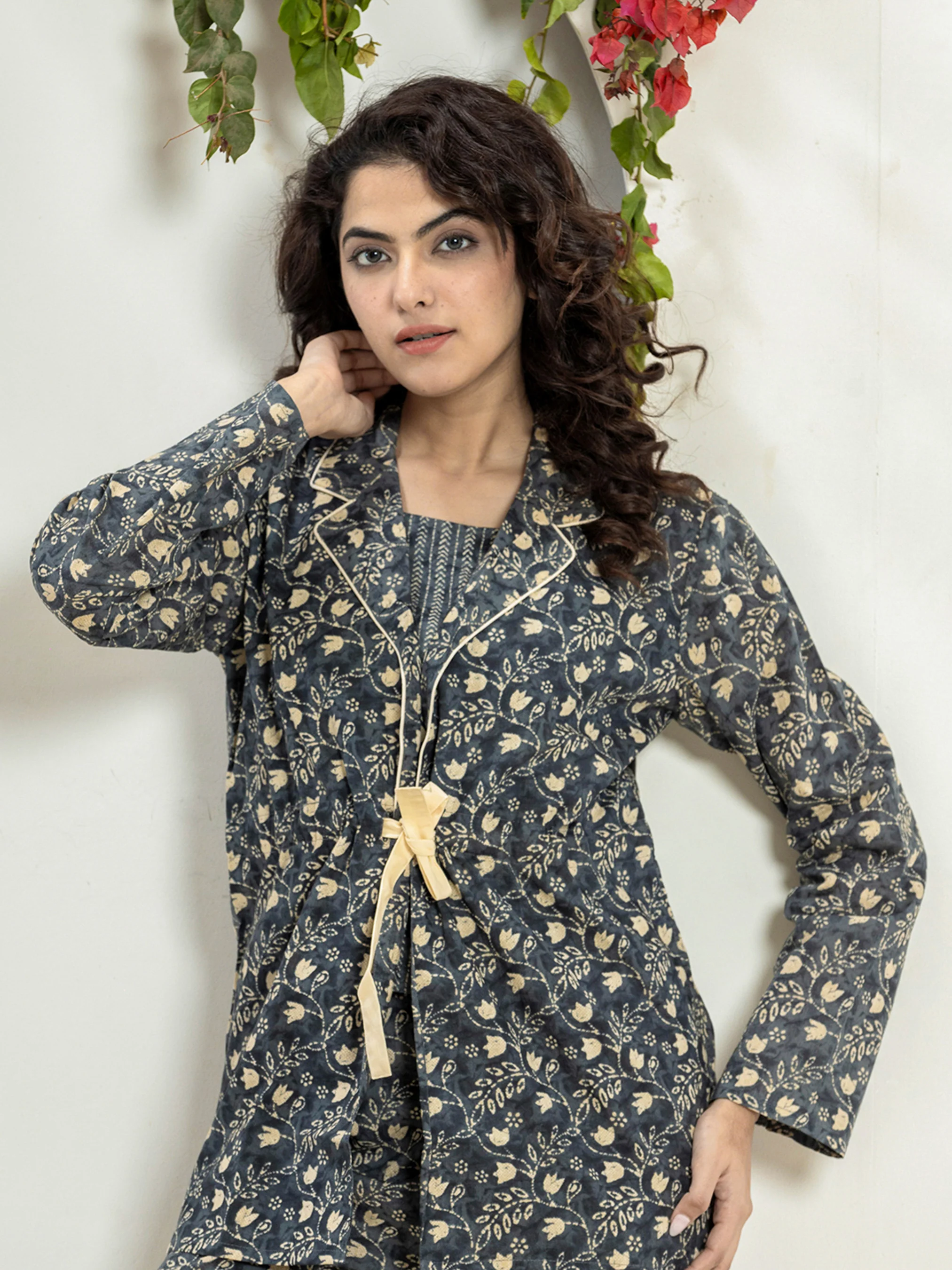 Front belt Grey beige Pure Cotton Jacket set of 3 - Image 10