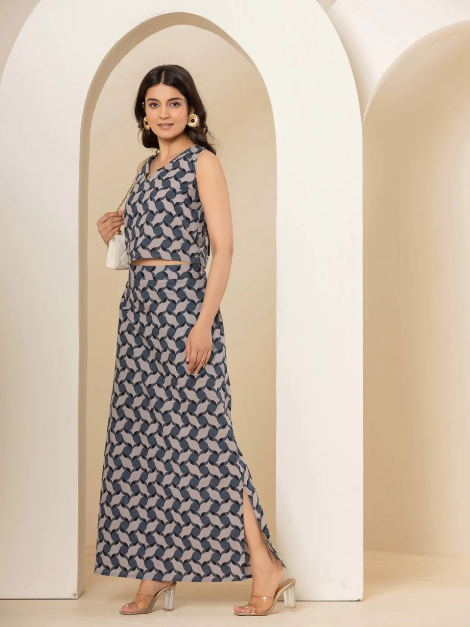 Geometrical Grey Long Skirt Set - Image 5