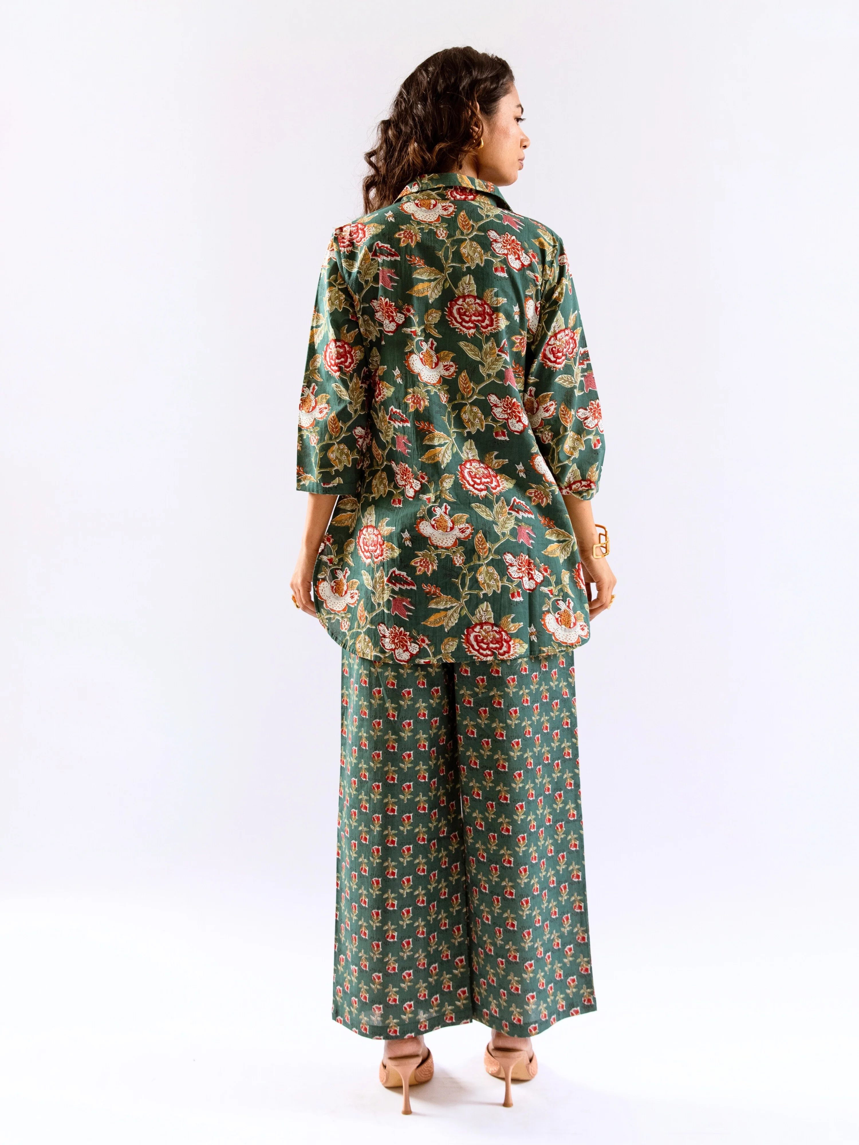 Green Leafy Charm Print Pure Cotton Collar Shirt Co-ord set - Image 3