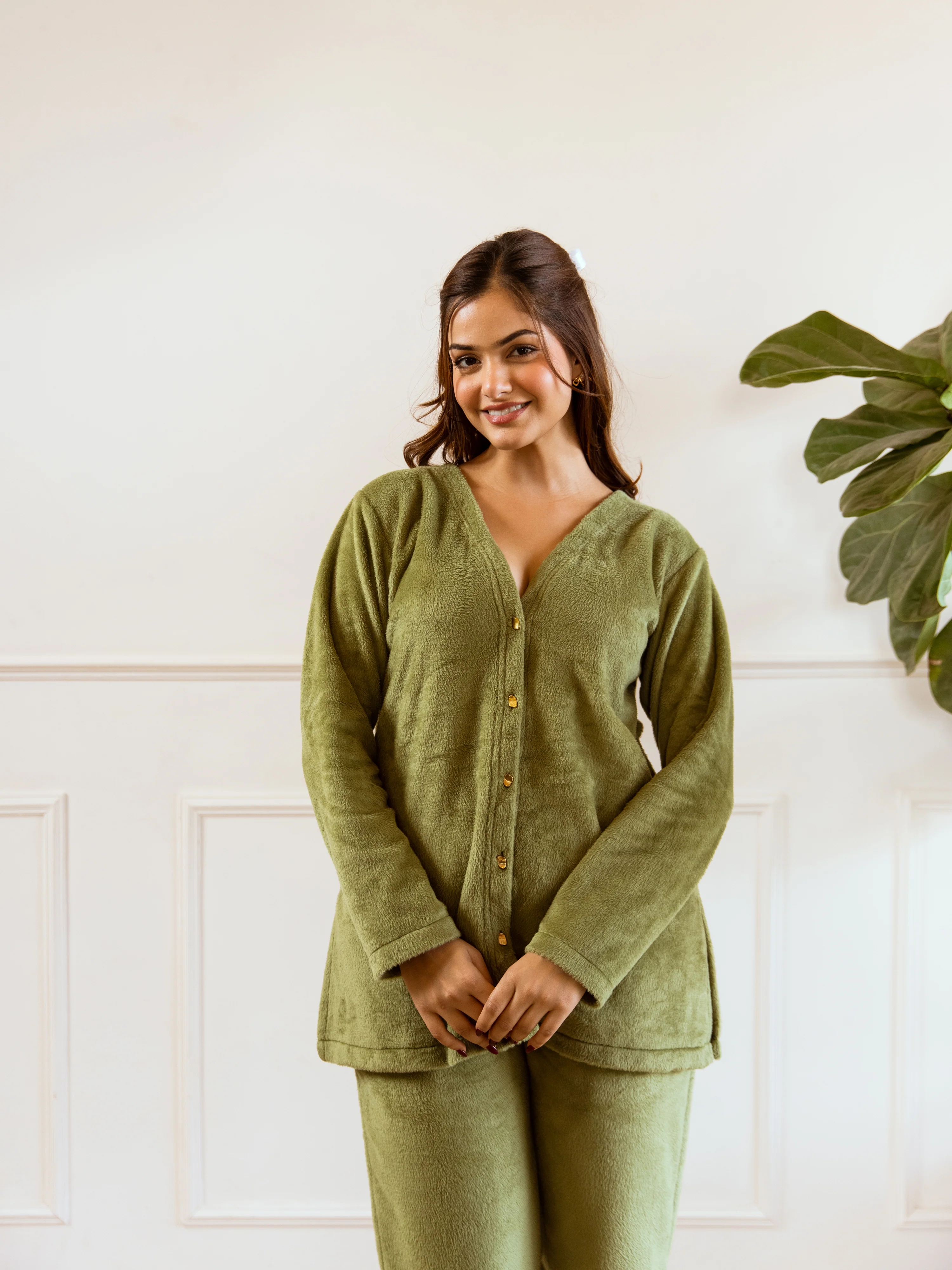 Green Super Soft Woollen Cardigan Set - Image 11