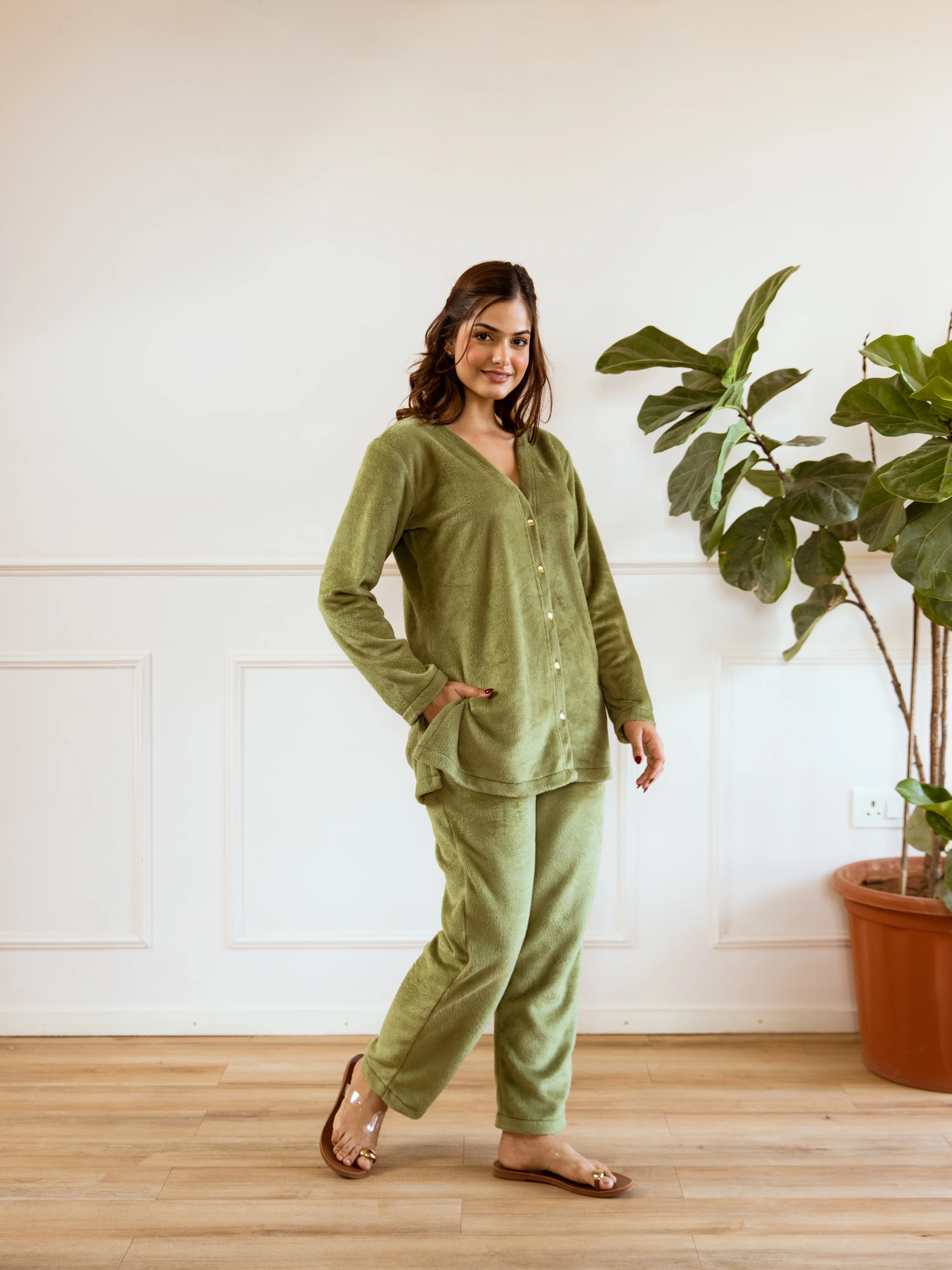 Green Super Soft Woollen Cardigan Set - Image 6