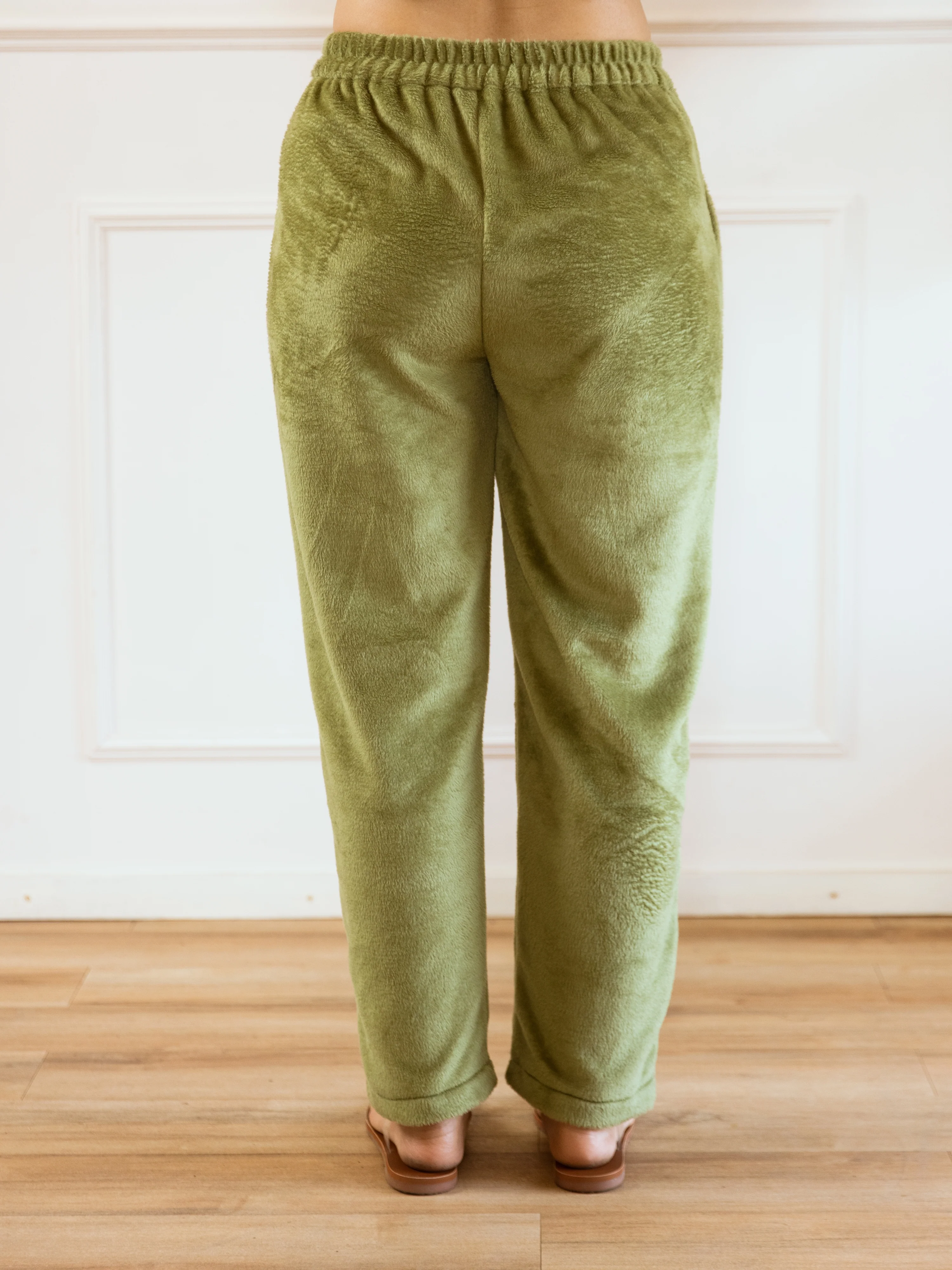Green Super Soft Woollen Cardigan Set - Image 9