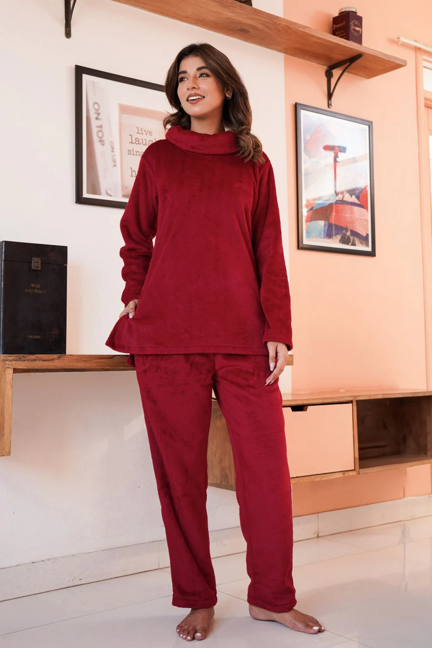 High Neck Super Soft Maroon Woollen Set - Image 3