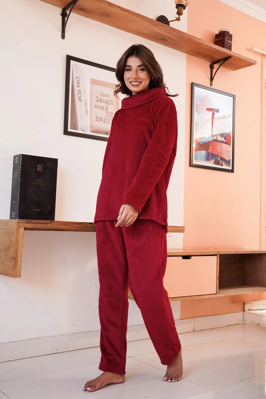 High Neck Super Soft Maroon Woollen Set - Image 5