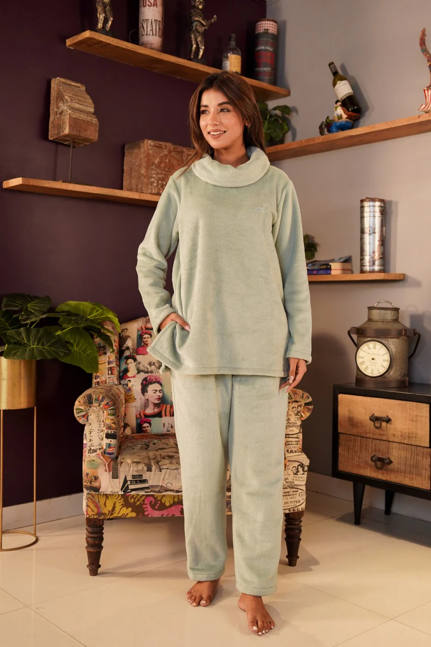 High Neck Super Soft Turquoise Woollen Set - Image 3