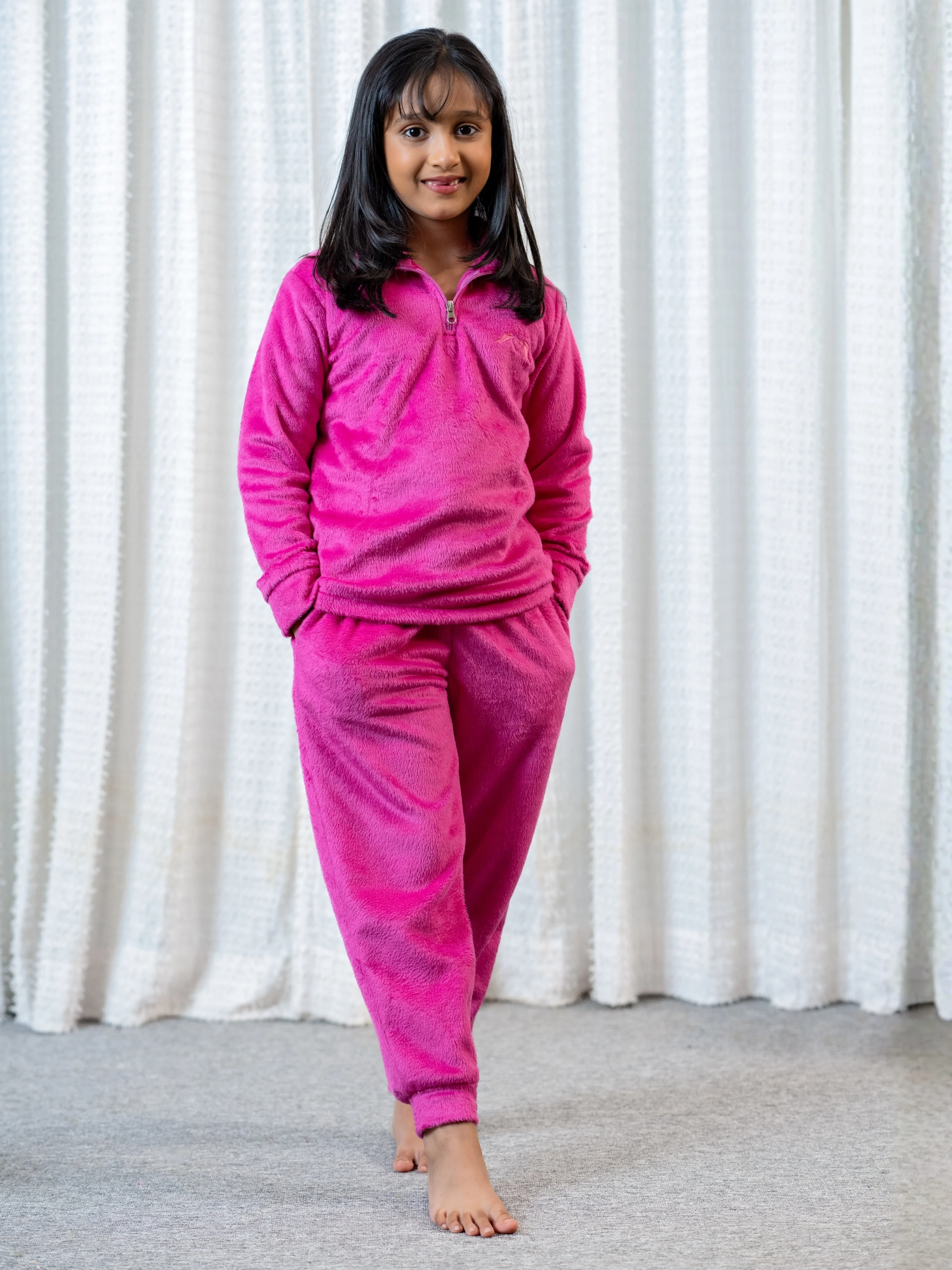 Hot Pink Super Soft Kids Unisex Woollen Sweatshirt Set - Image 8