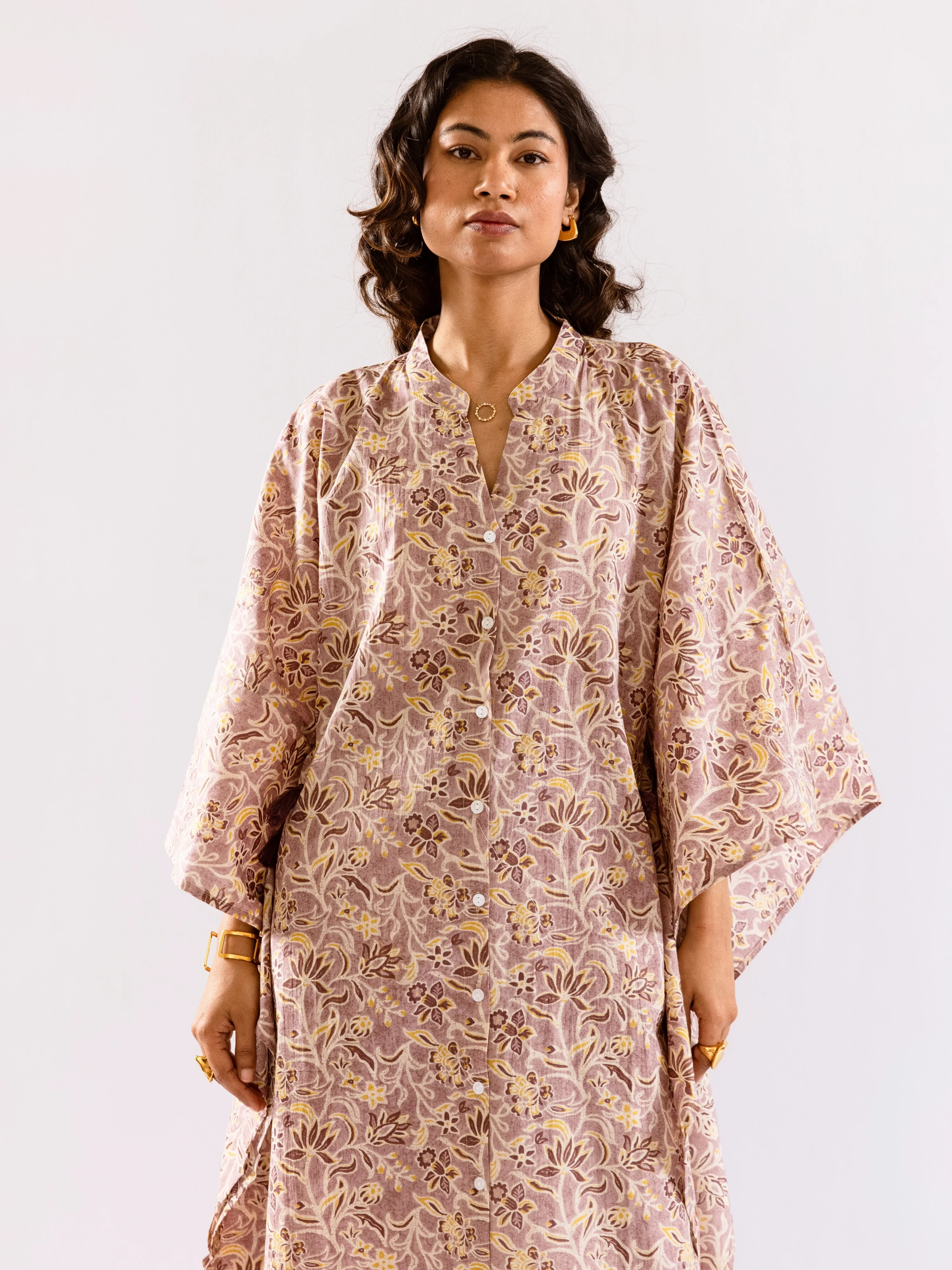 Lavender Floral Flirt Pure Cotton V neck Kaftan Dress - Image 7