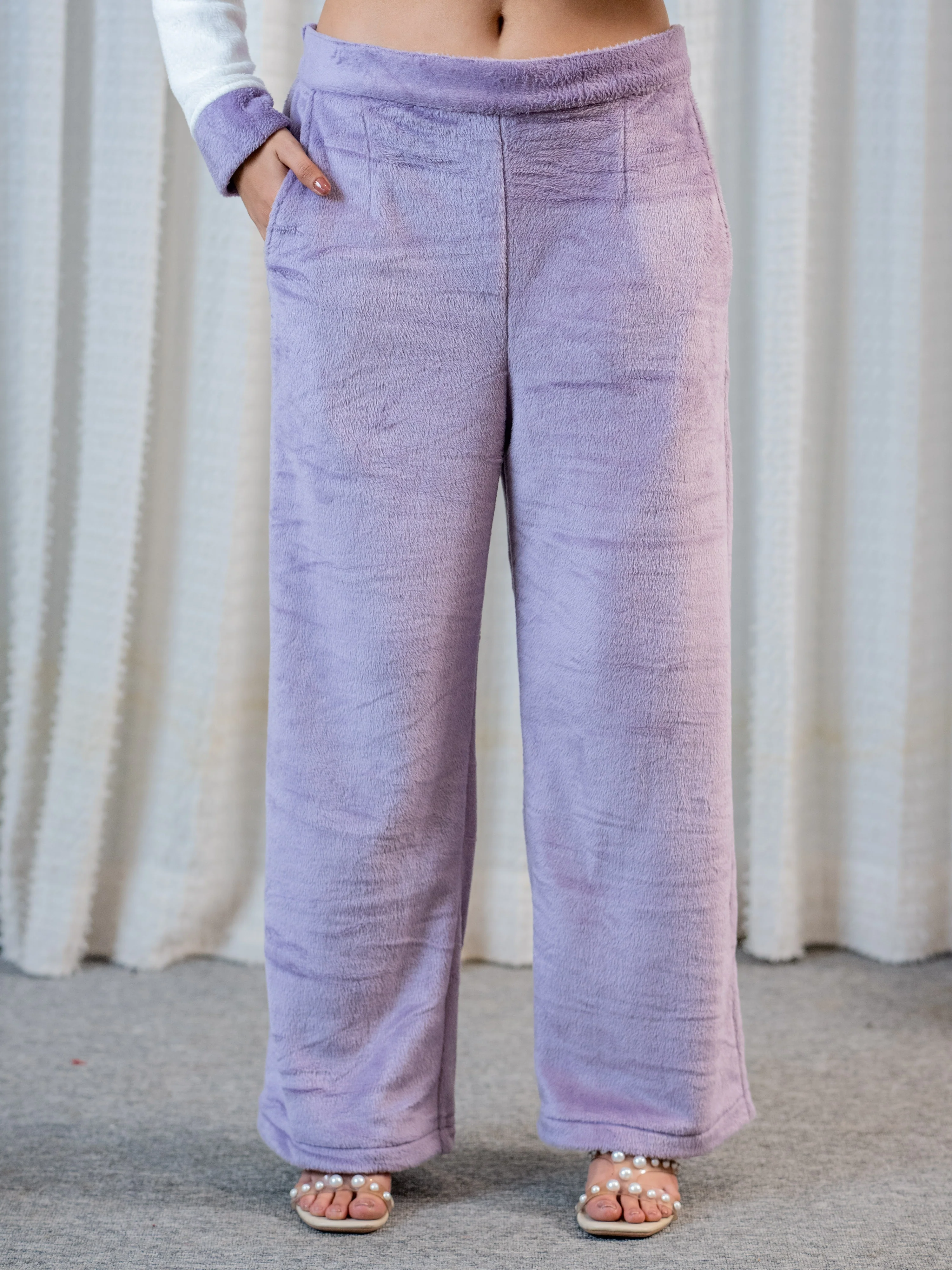 Lavender Super Soft Woollen Contrast Shrug Set - Image 9