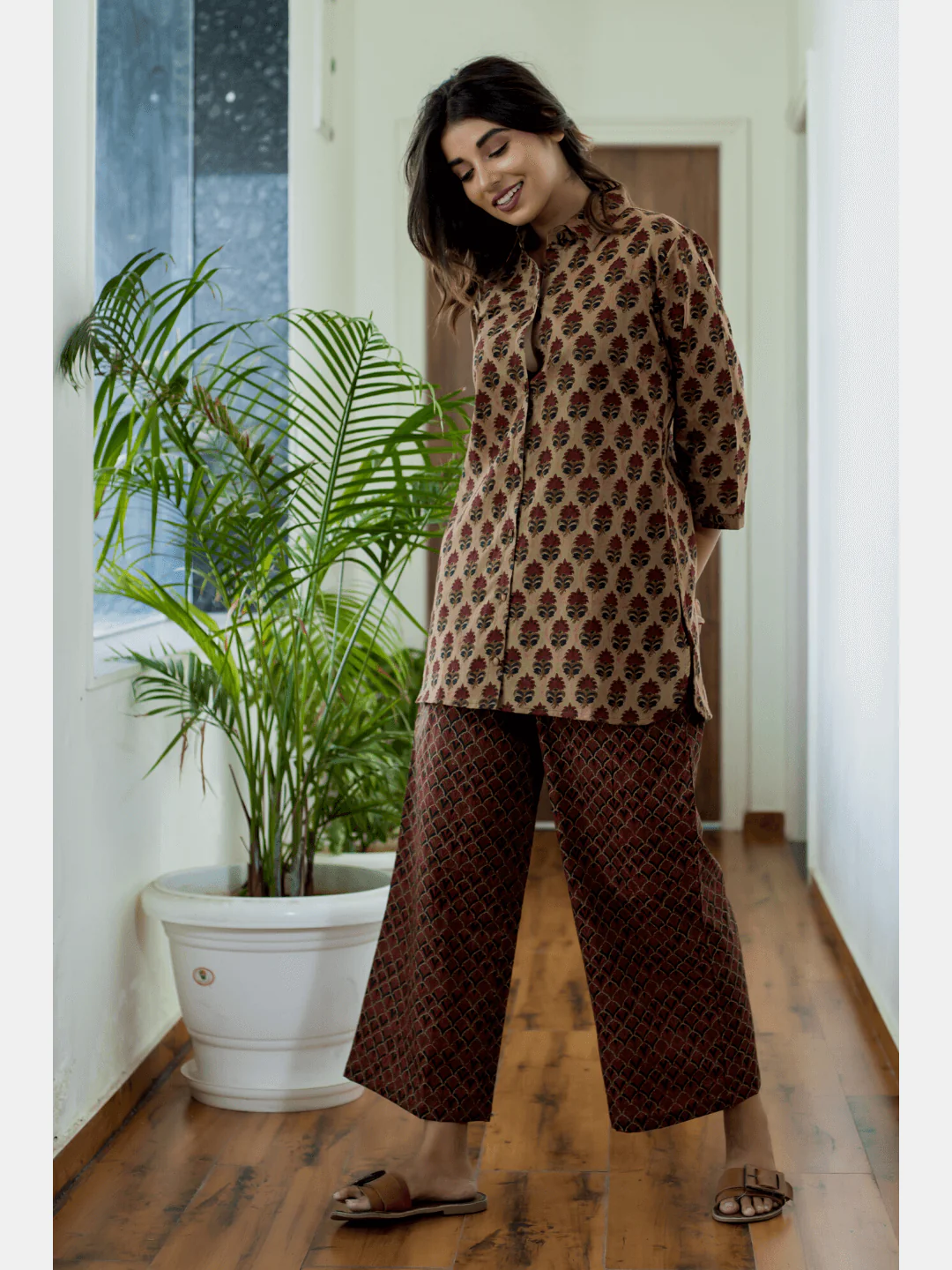 Mesh Brown Collared Cotton Loungewear - Image 7
