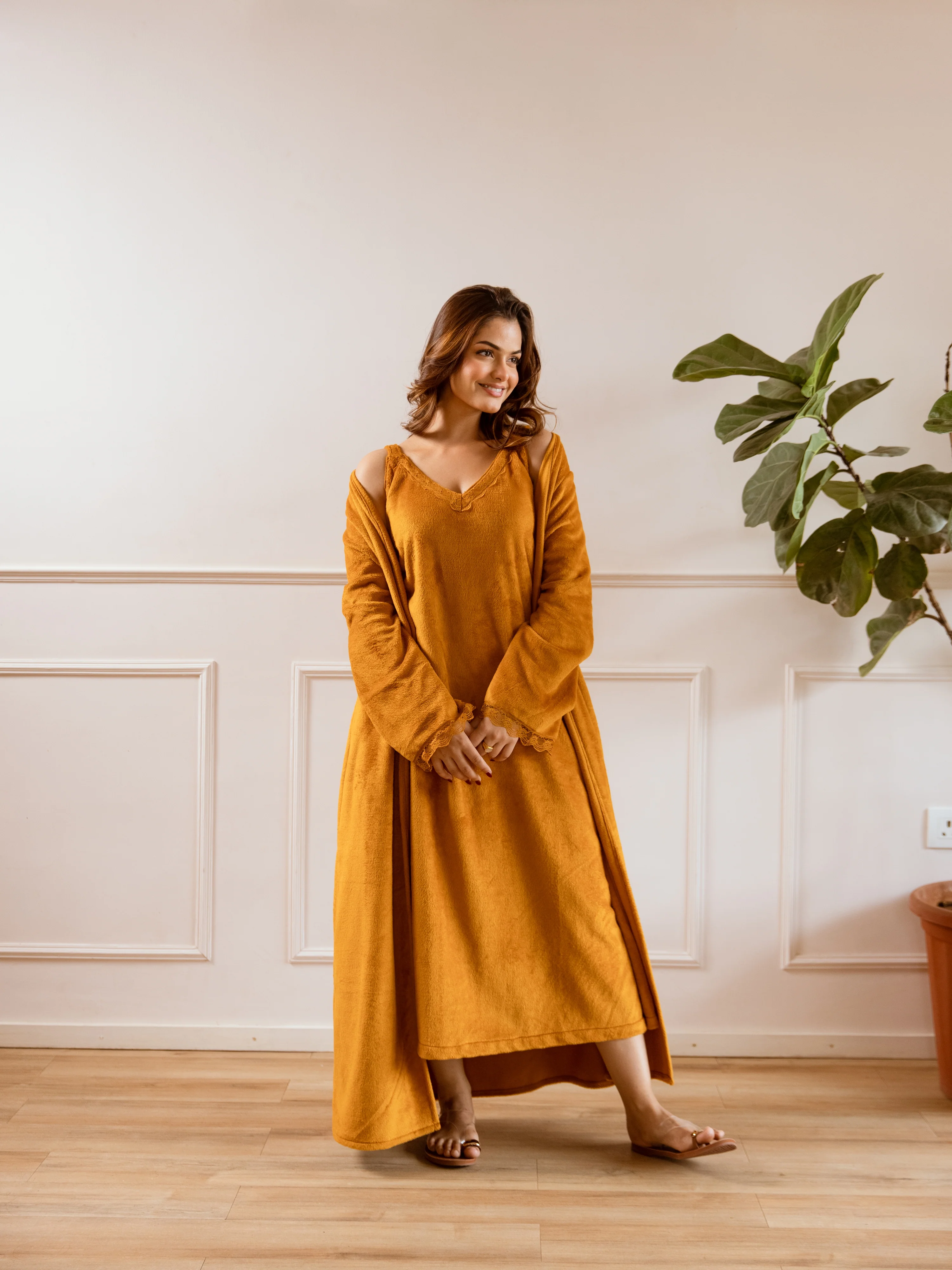 Mustard Super Soft Woollen Maxi & Shrug Set - Image 10