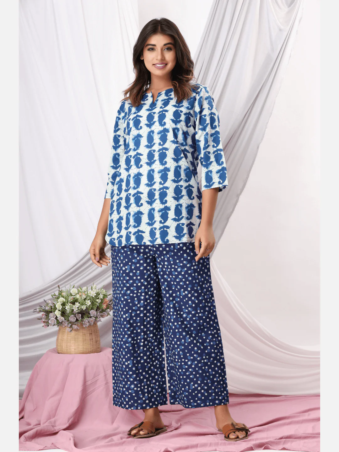 Indigo Paisley Cotton Loungewear - Image 4