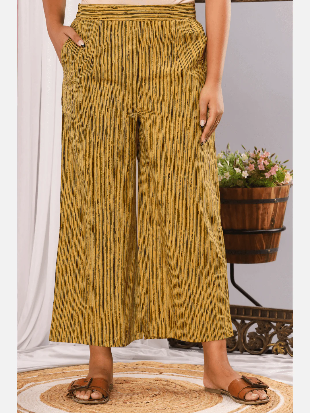 Green Paan Cotton Loungewear - Image 10