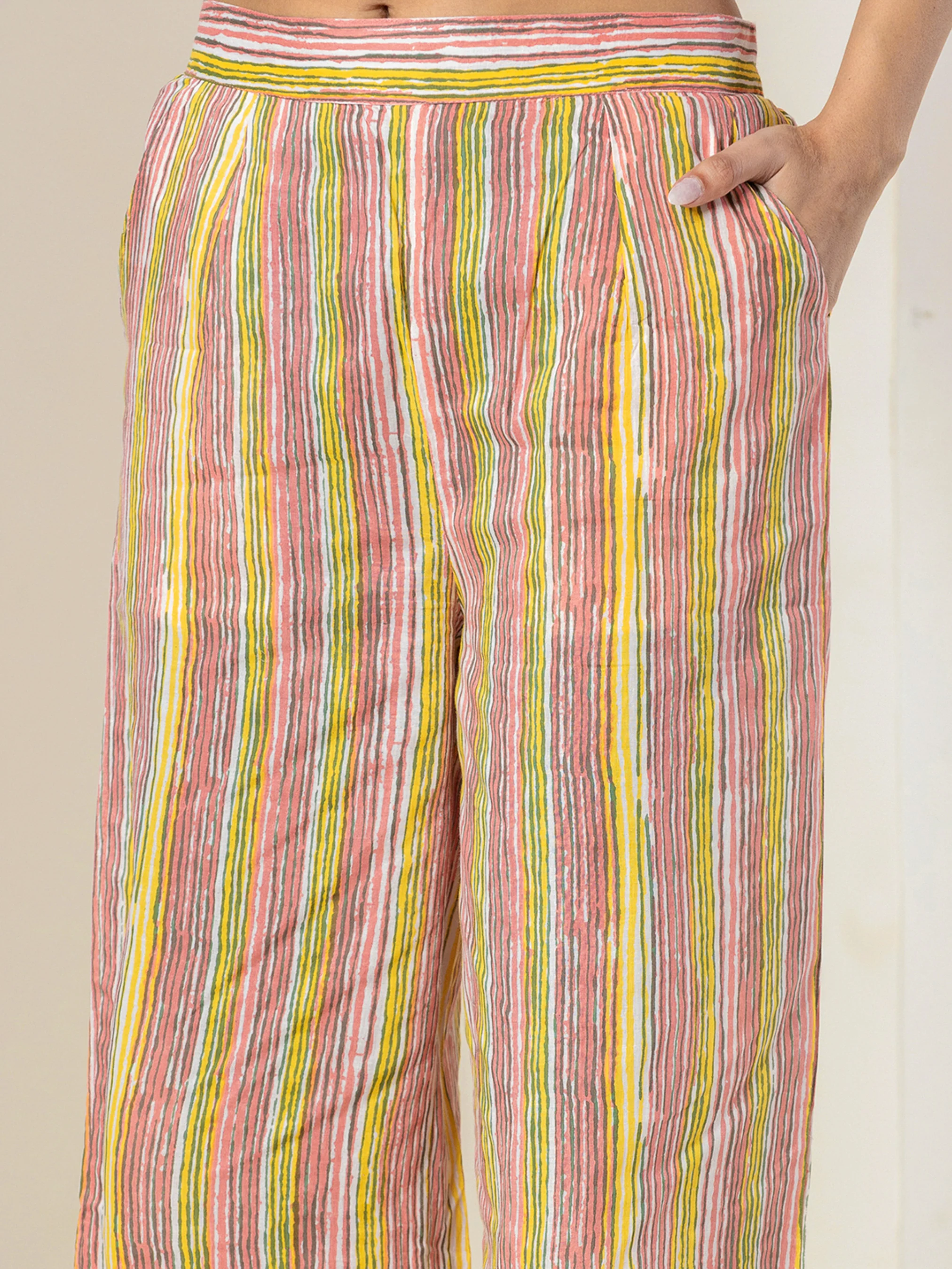 Peachy Block Printed Pure Cotton Lounge Wear - Image 11