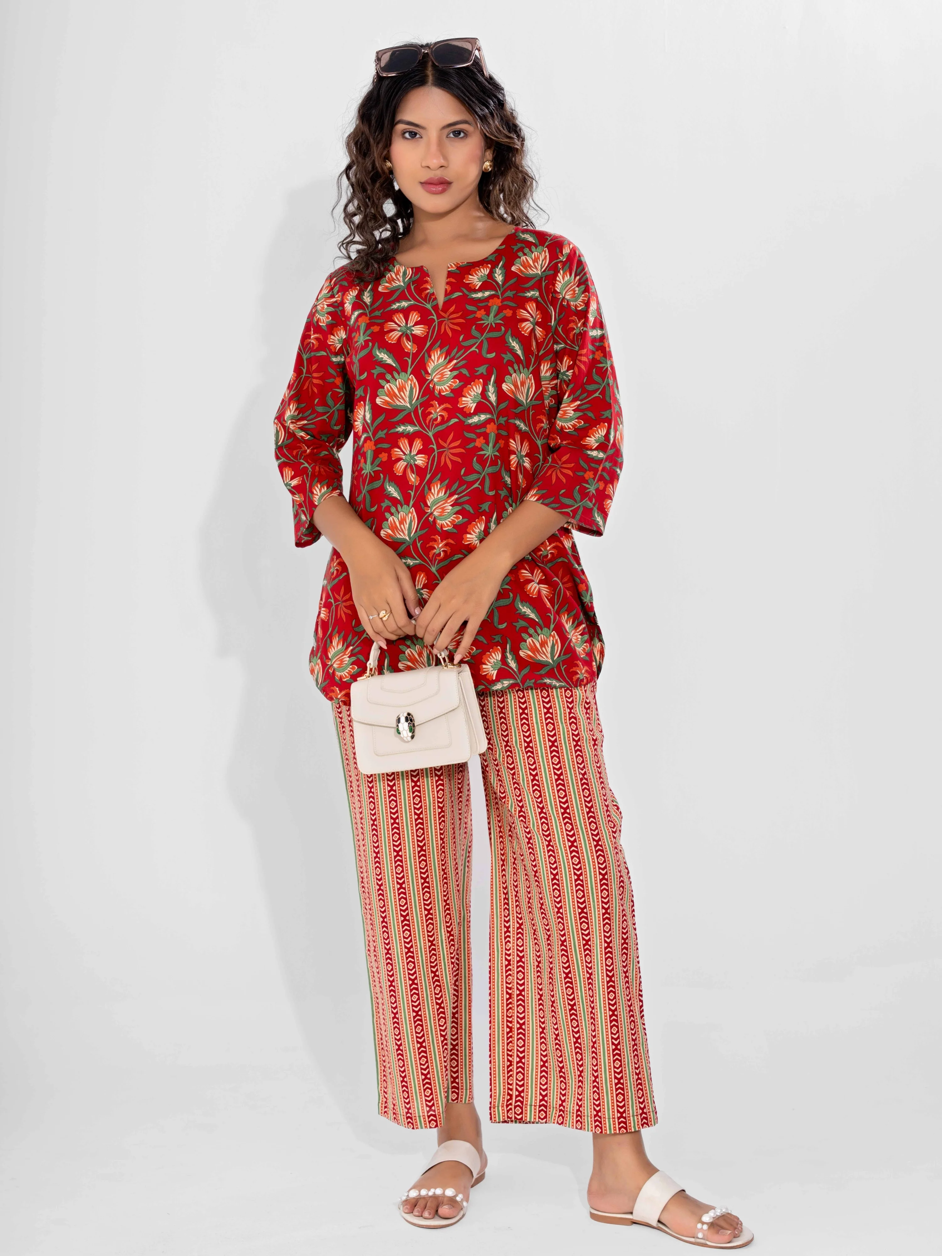 Red Nazakat Pure Cotton Round Neck Co-ord set - Image 13