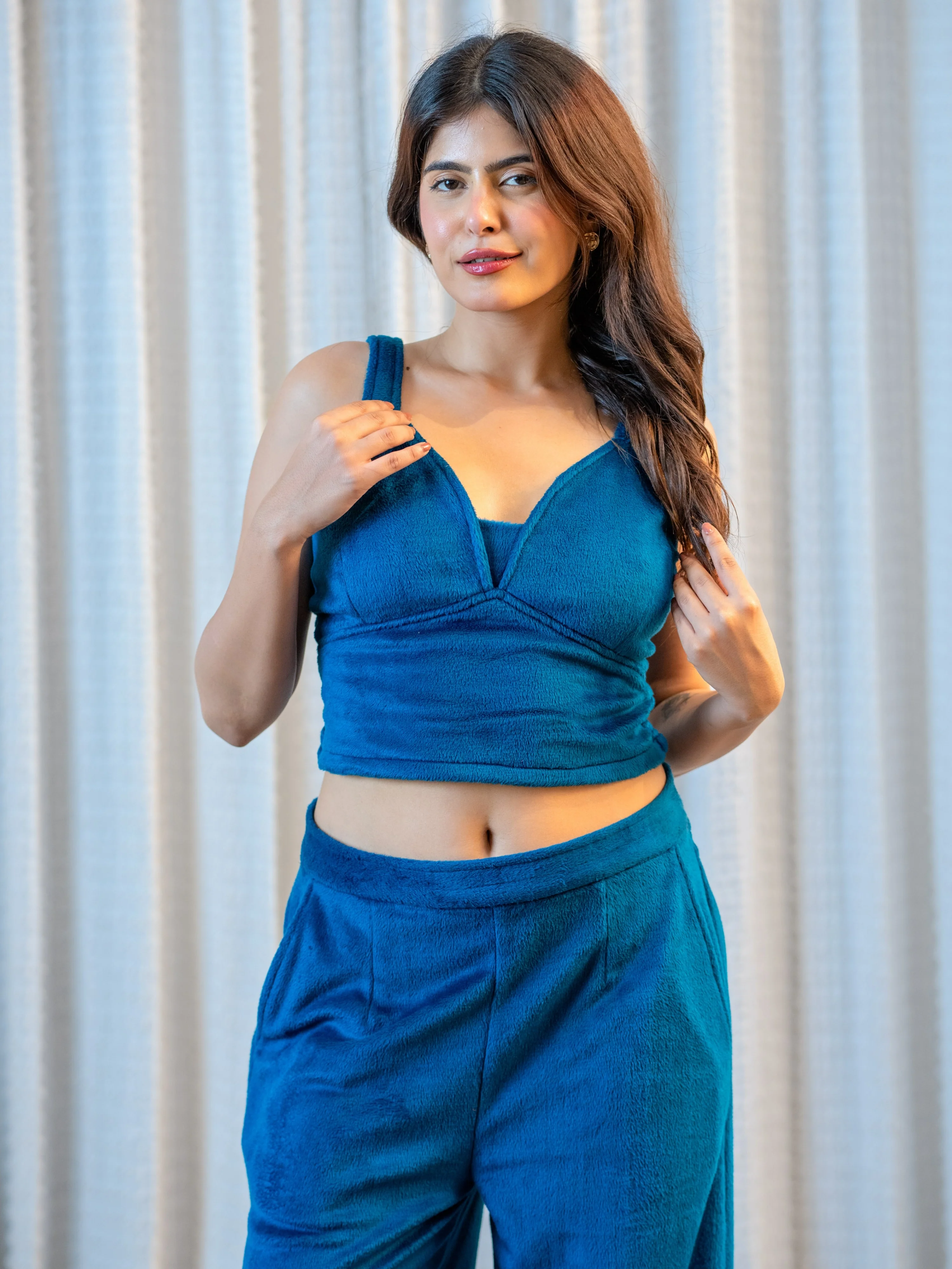 Sleeveless Super Soft Teal Woollen Bralette Set - Image 2
