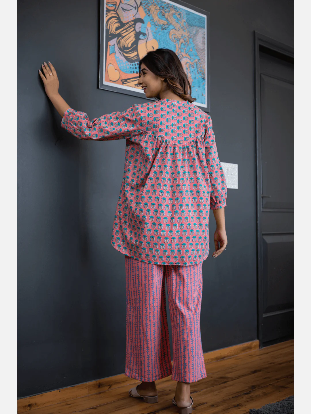 Smooth Pink back pleated Cotton Loungewear - Image 3