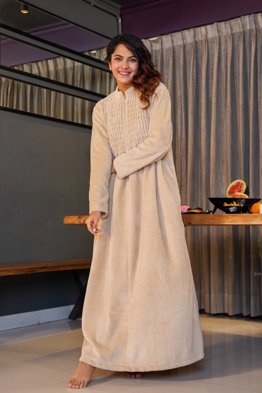 Super Soft Beige pleated Woollen Maxi - Image 3