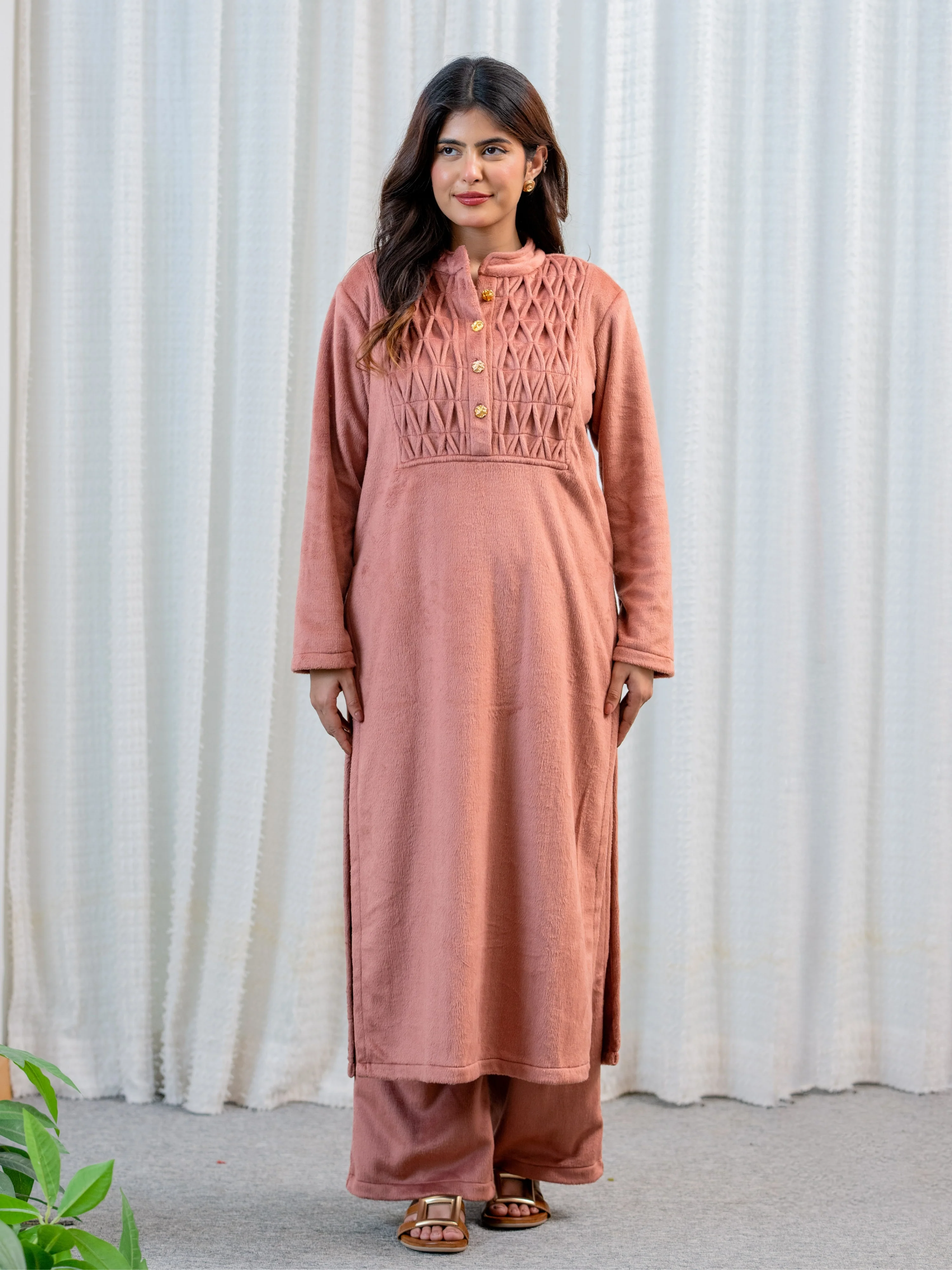 Super Soft Dusty Pink Pleated Long Kurta Woollen Set - Image 8