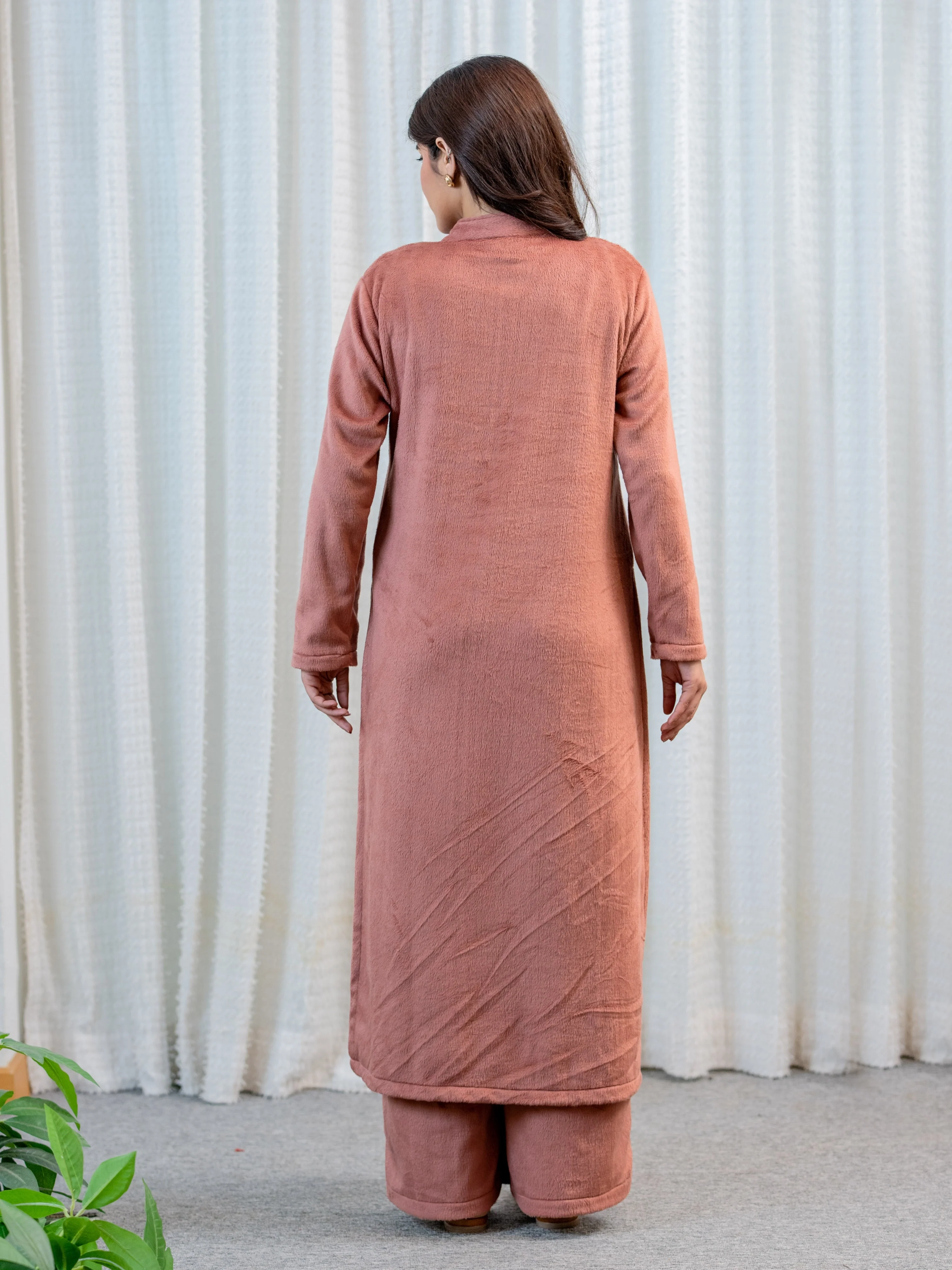 Super Soft Dusty Pink Pleated Long Kurta Woollen Set - Image 9