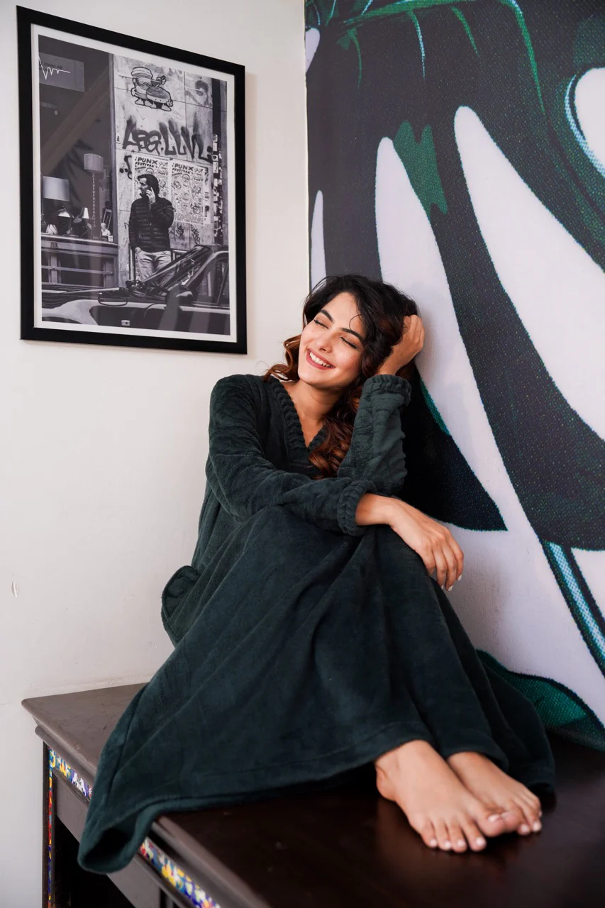 Super Soft Emerald V Neck Woollen Maxi - Image 8