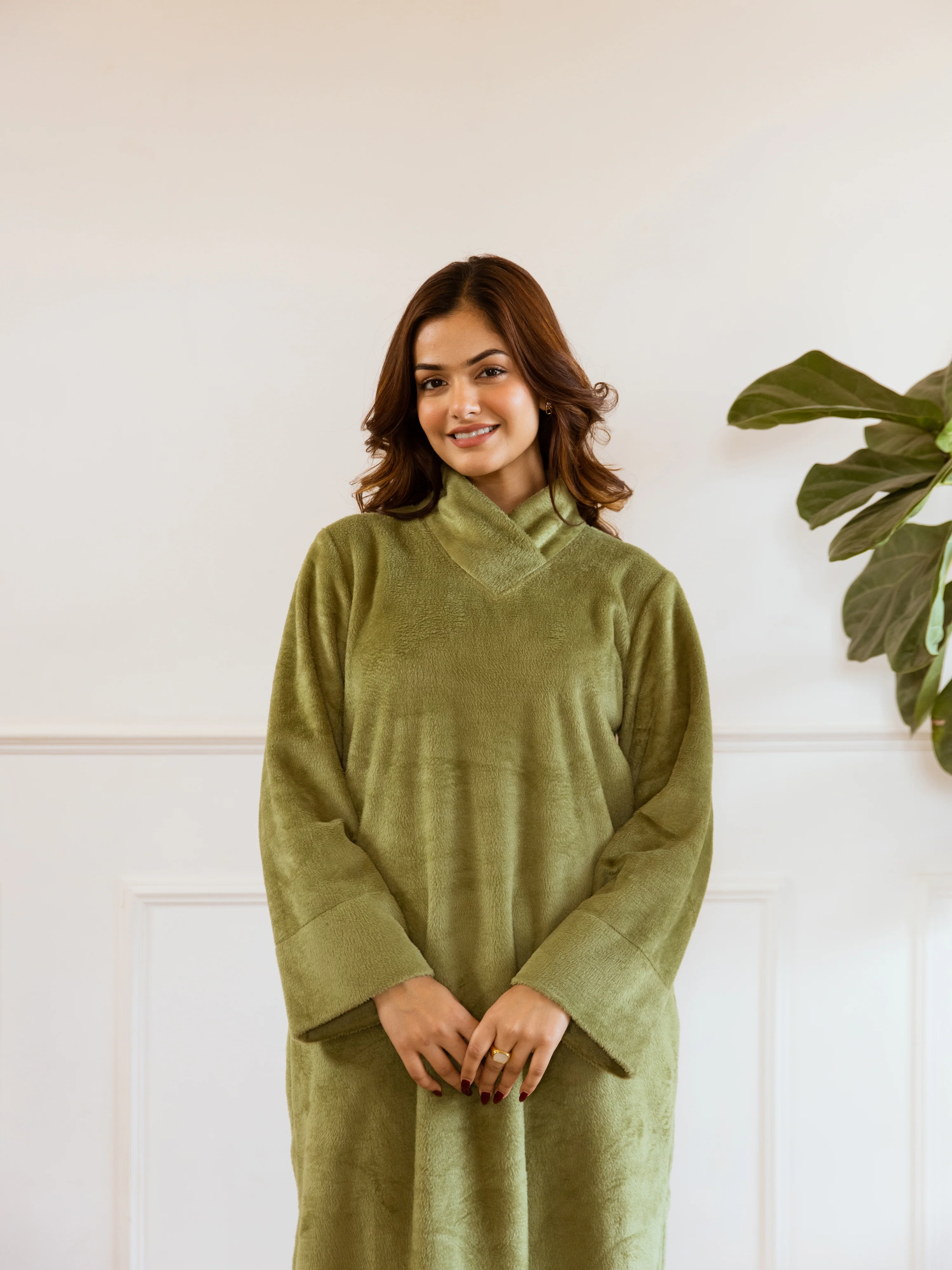 Super Soft Green Woollen Cross Neck Midi Dress - Image 12