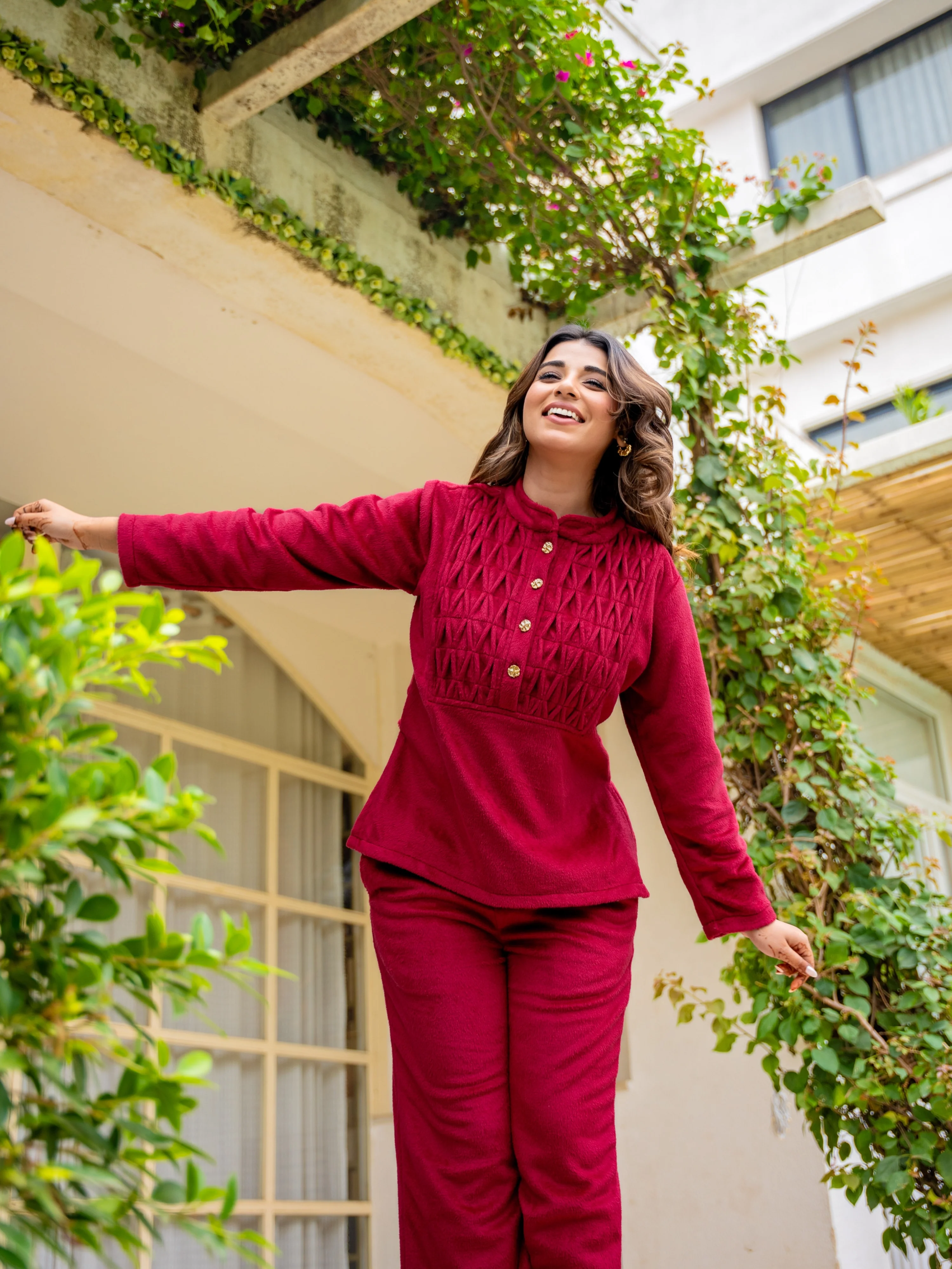 Super Soft Maroon Classic Pleated Woollen Set - Image 3