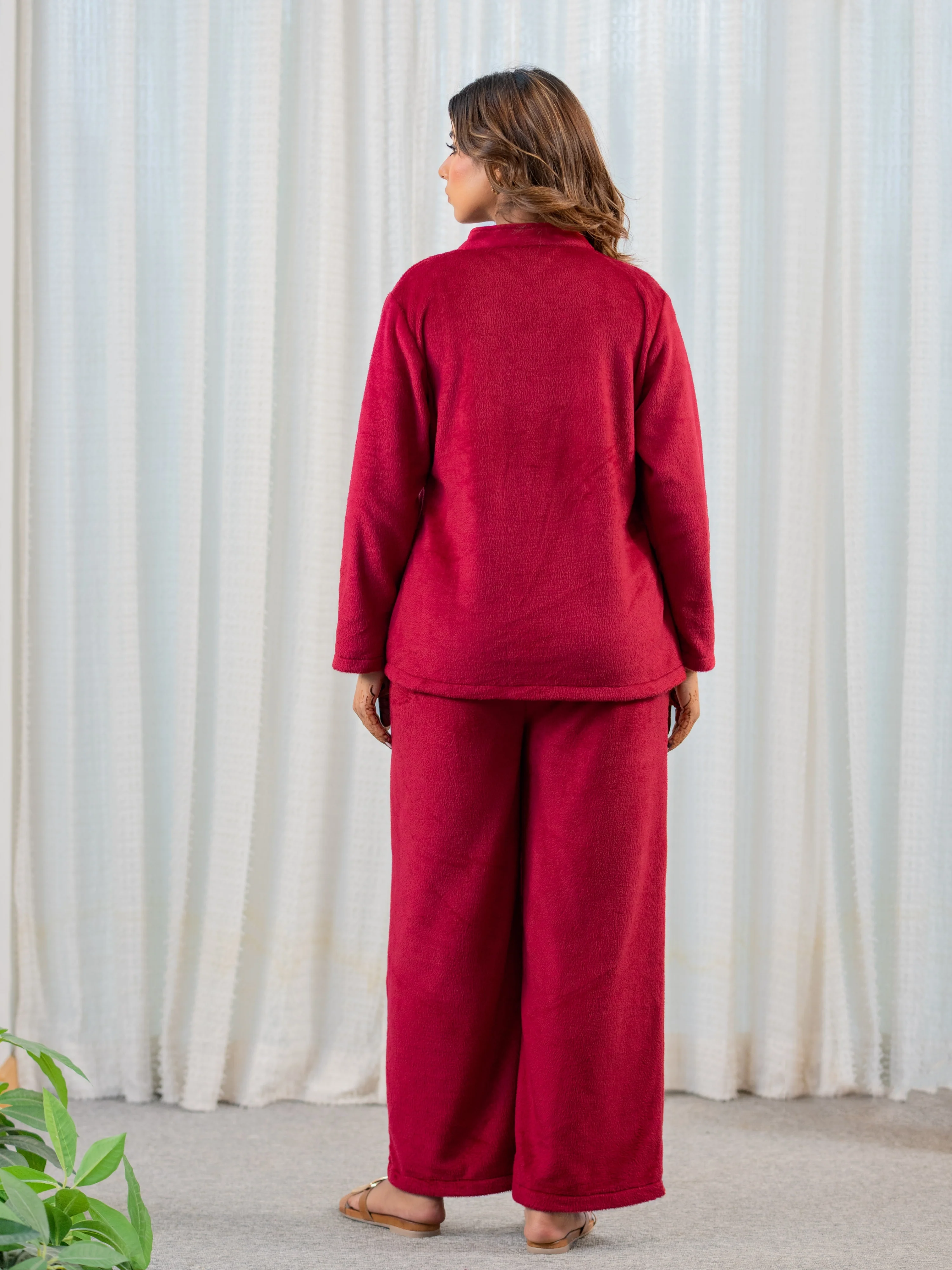 Super Soft Maroon Classic Pleated Woollen Set - Image 7