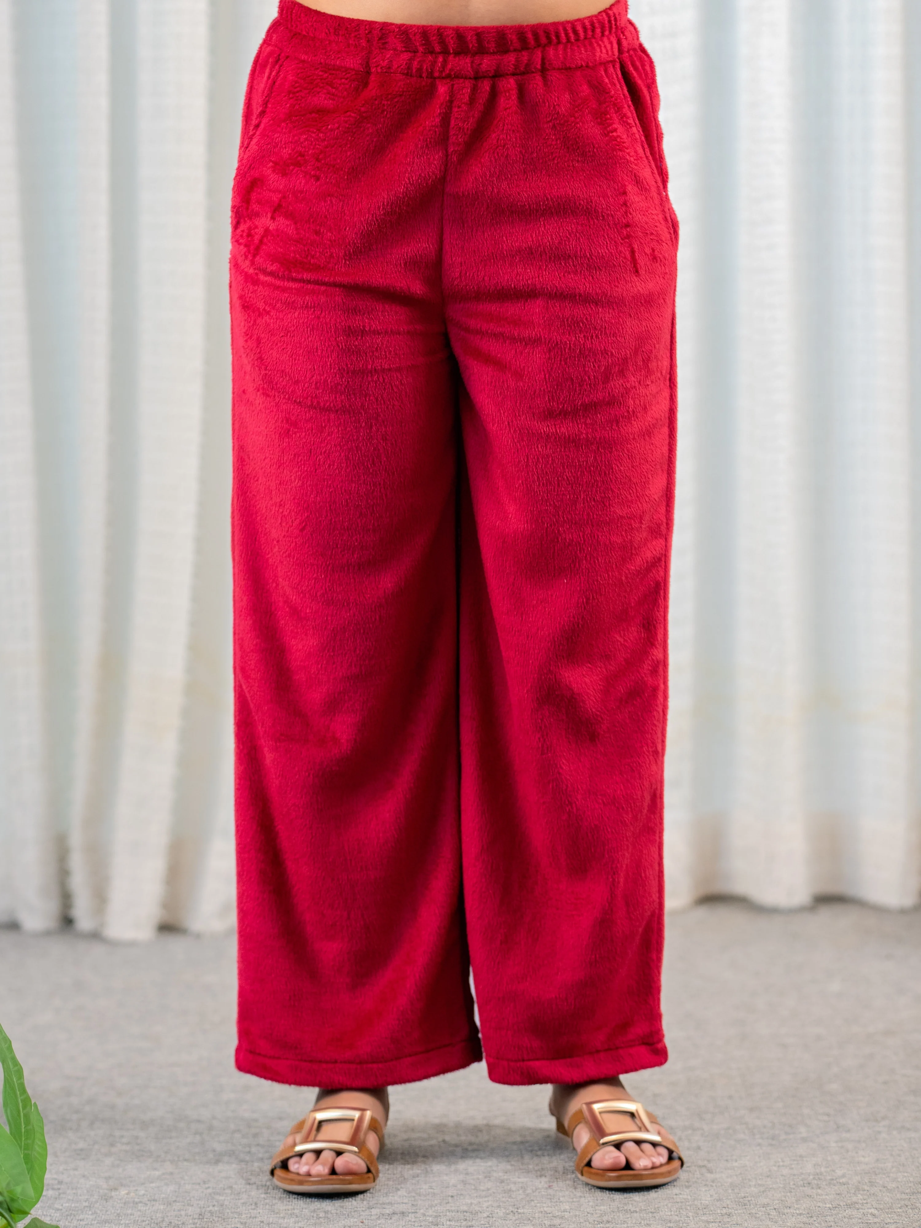Super Soft Maroon Classic Pleated Woollen Set - Image 8