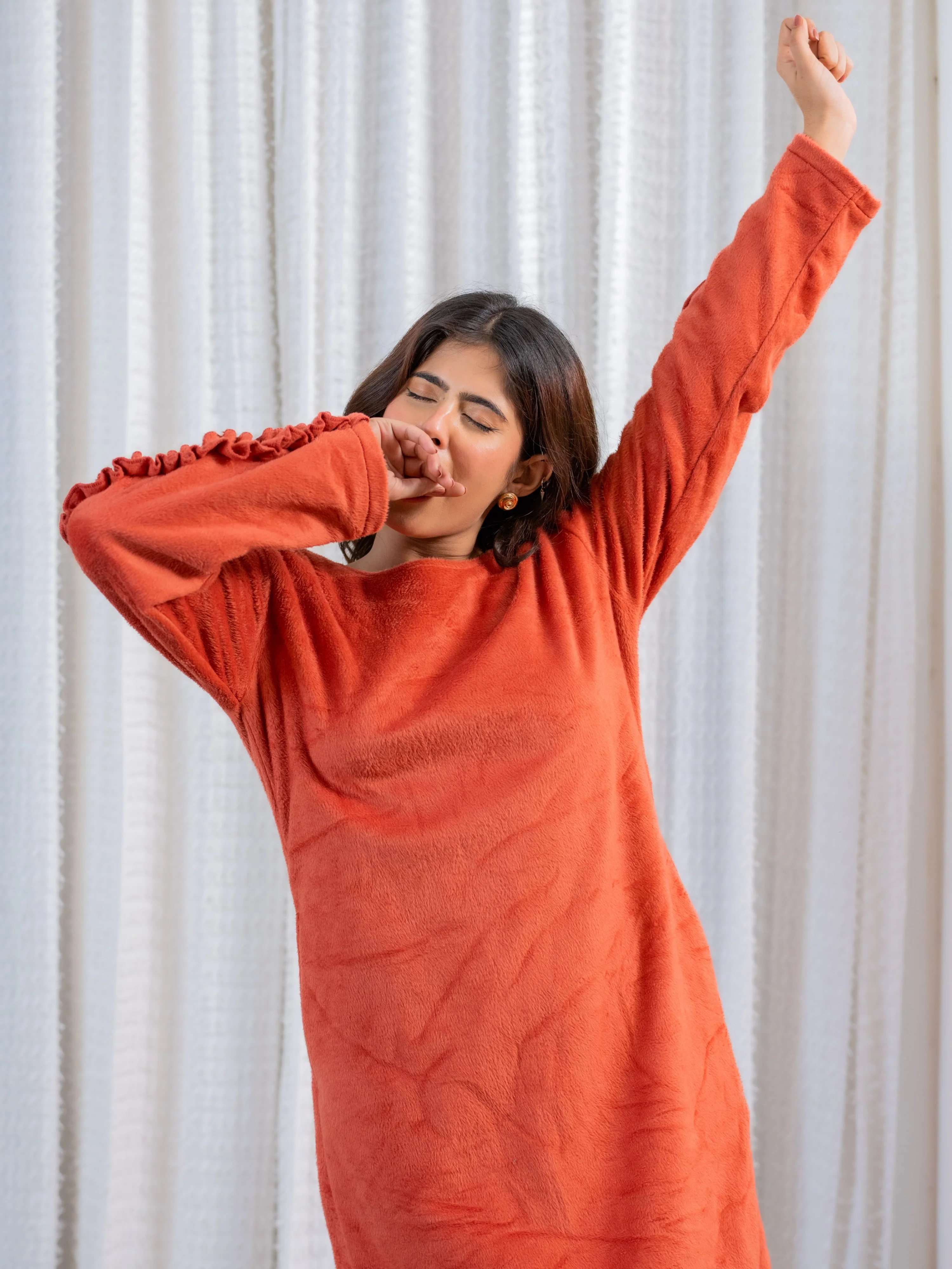 Super Soft Rust Woollen Ruffle Sleeve Midi Dress - Image 4