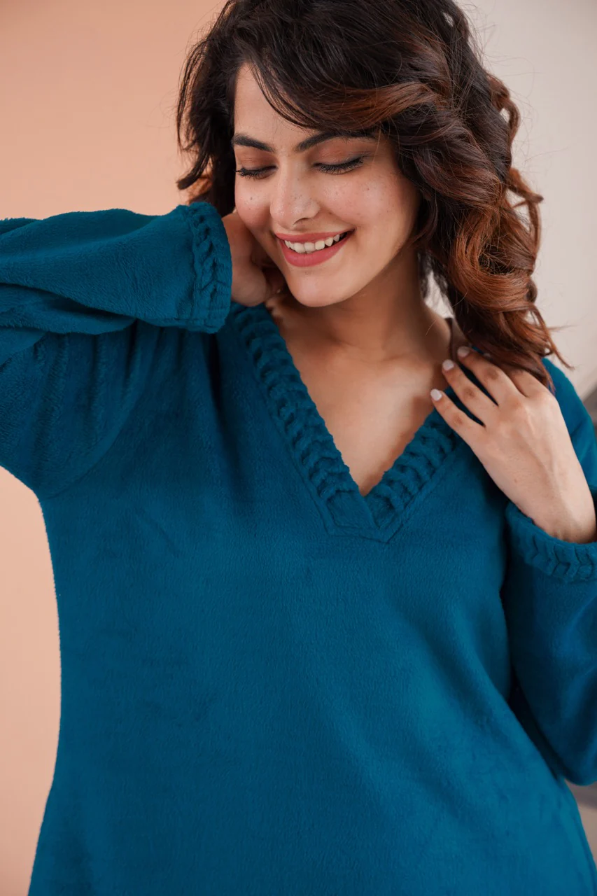Super Soft Teal V Neck Woollen Maxi - Image 7