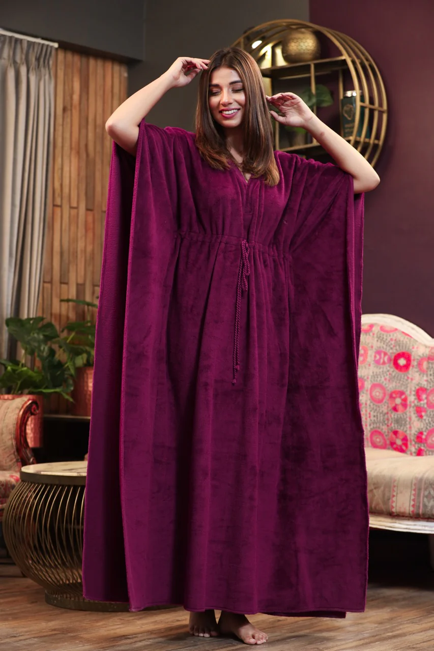 Super Soft Wine Woollen Kaftan - Image 5