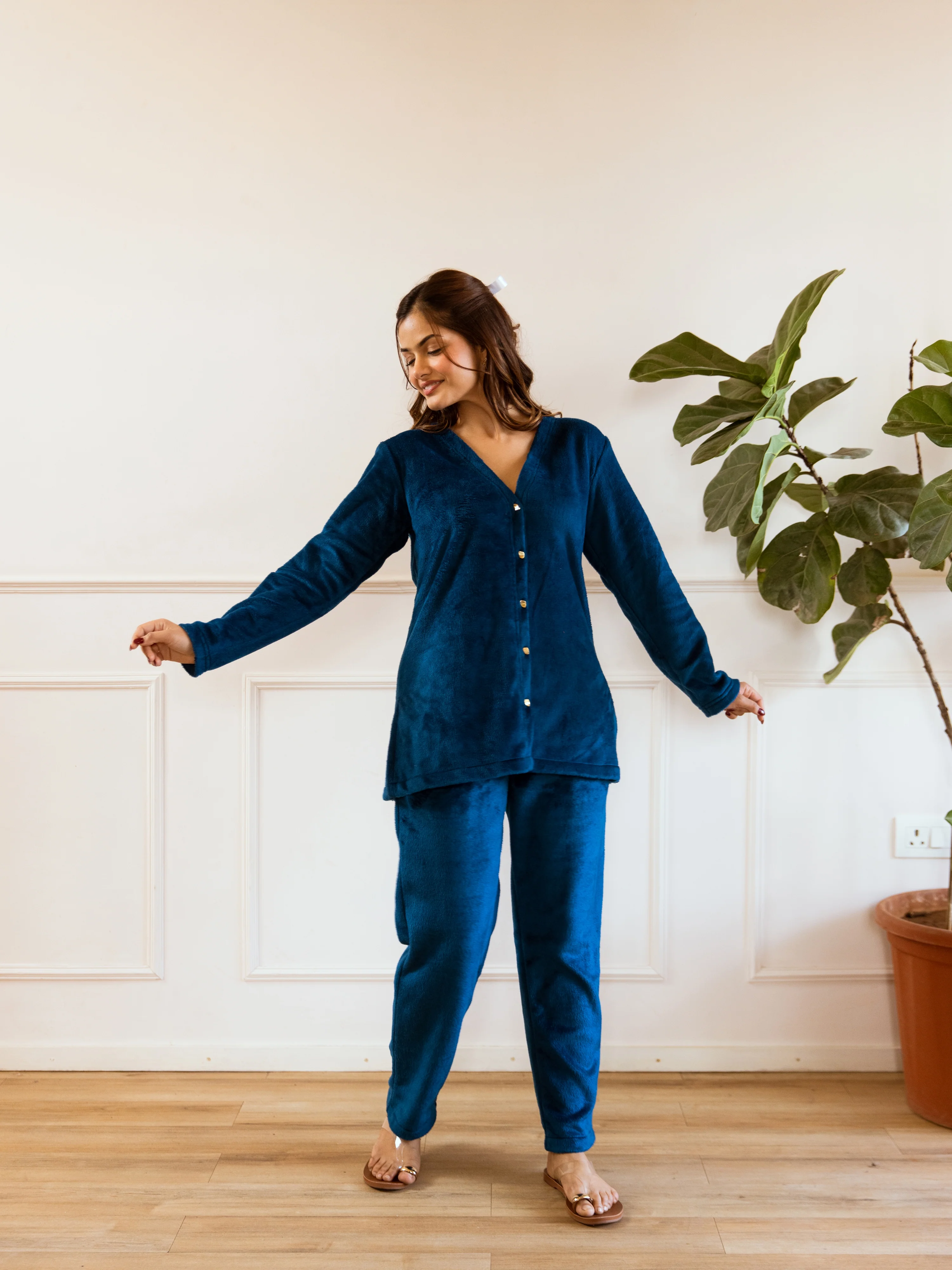 Teal Blue Super Soft Woollen Cardigan Set - Image 6
