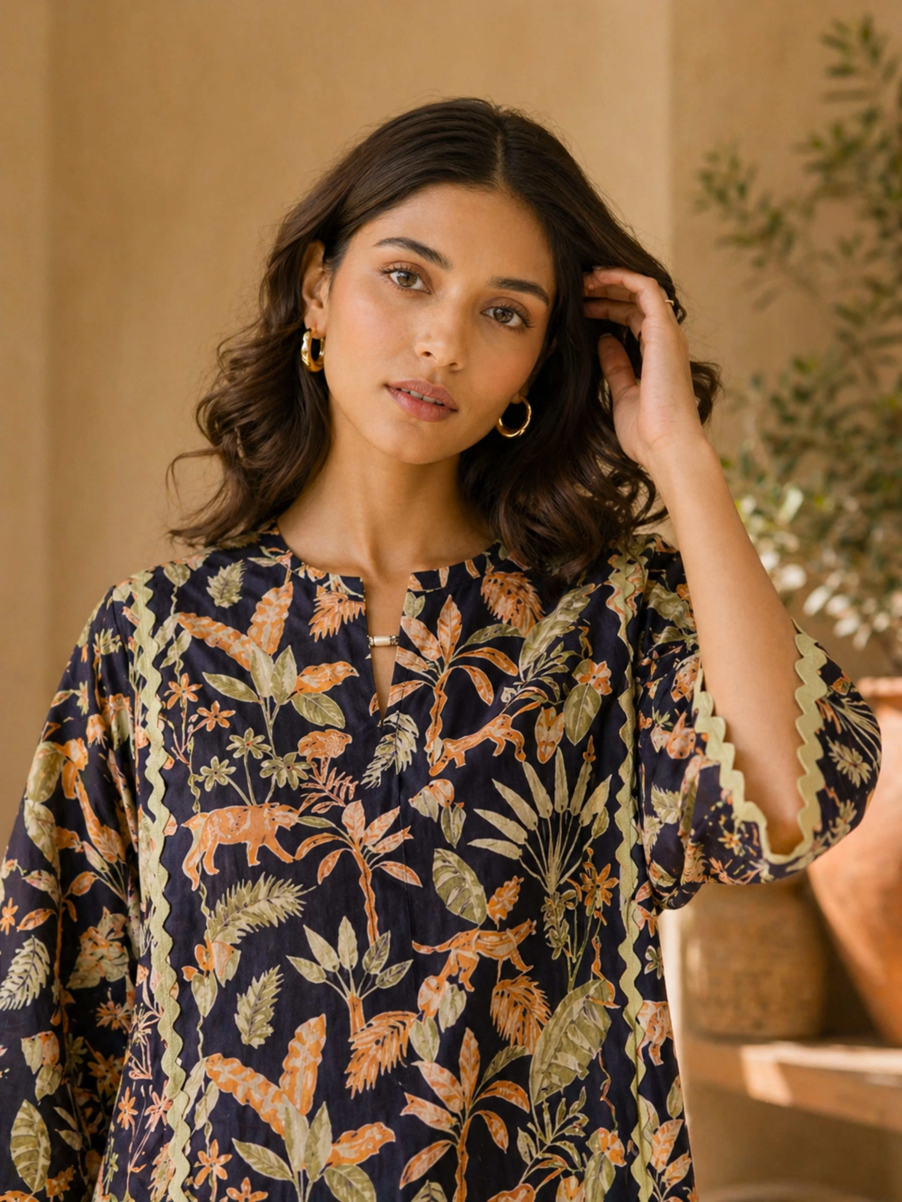 Tropical Navy Tiger Blaze Round Collar Co-Ord Set - Image 2