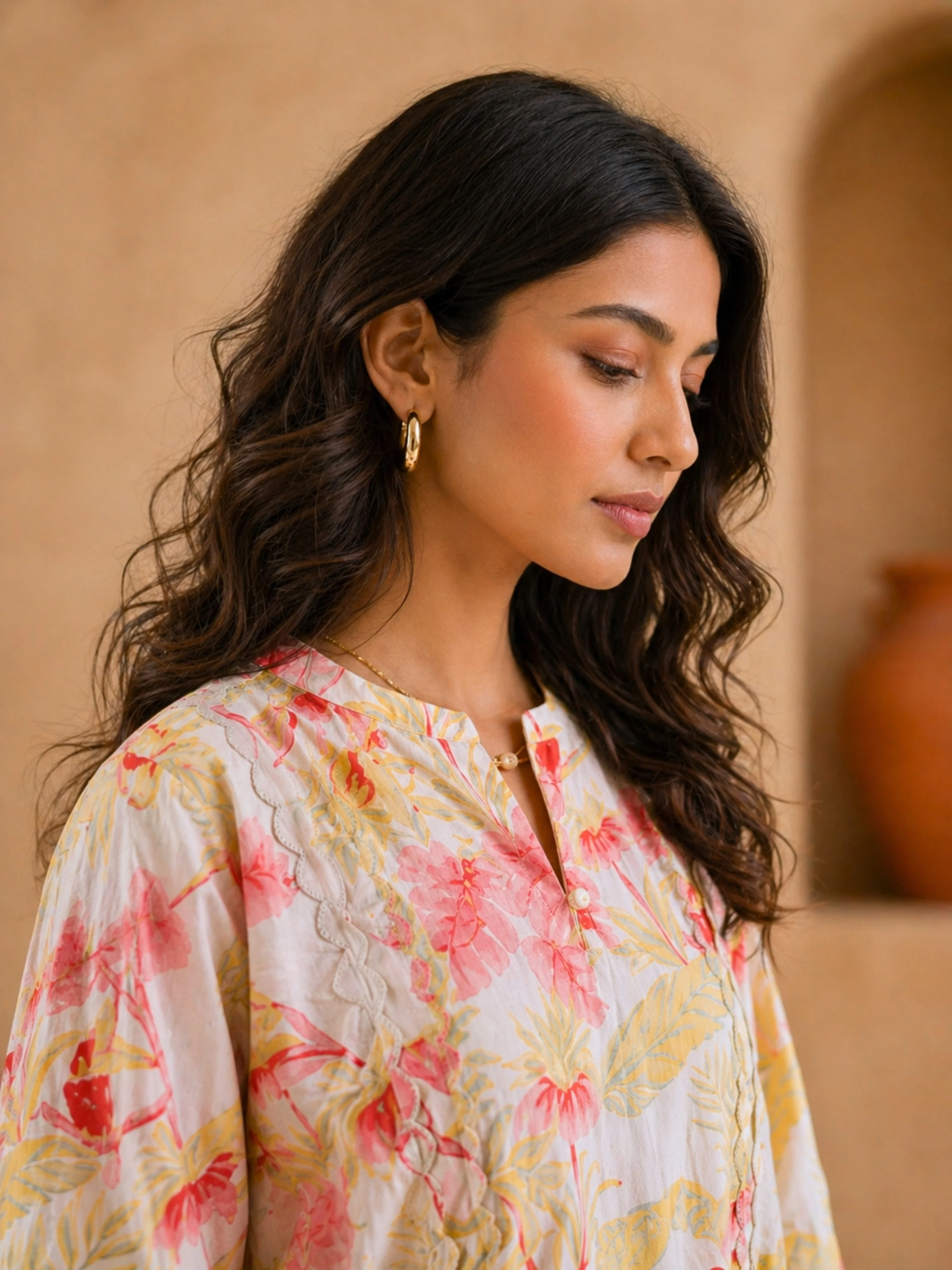 Tropical Pearl Garden Bloom Round Collar Co-Ord Set - Image 4