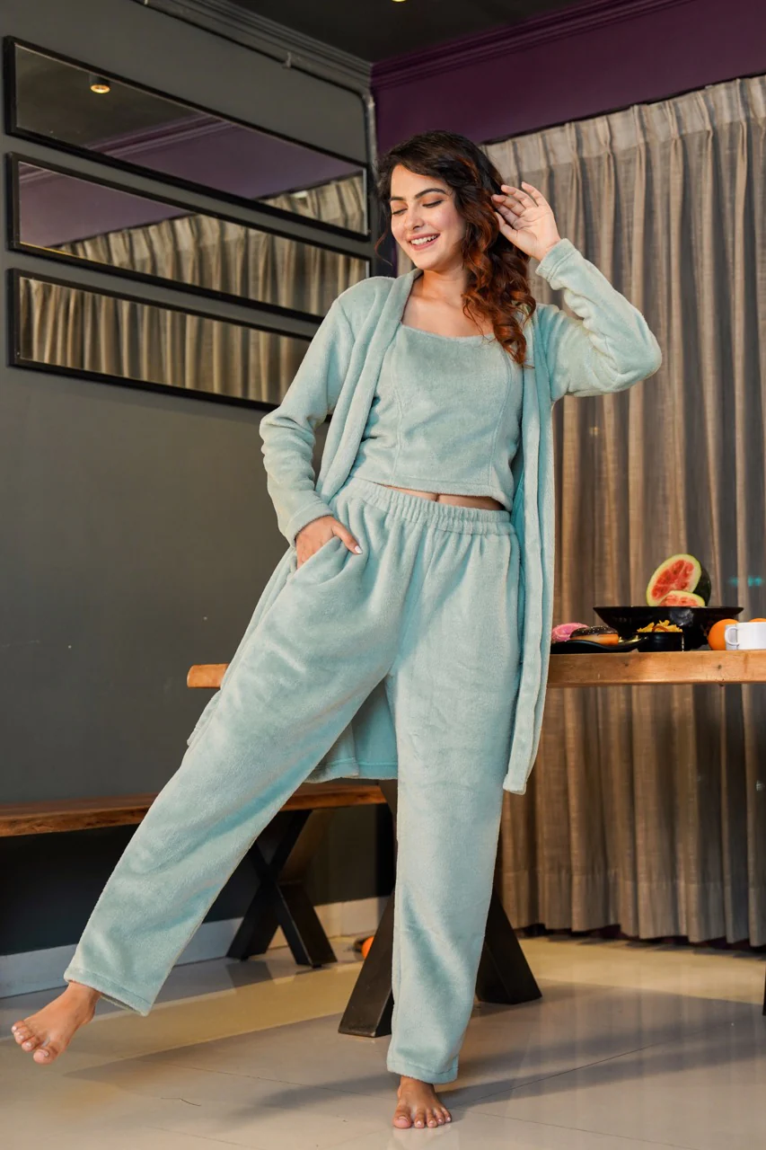 Turquoise Super Soft Woollen 3 Piece Set - Image 9